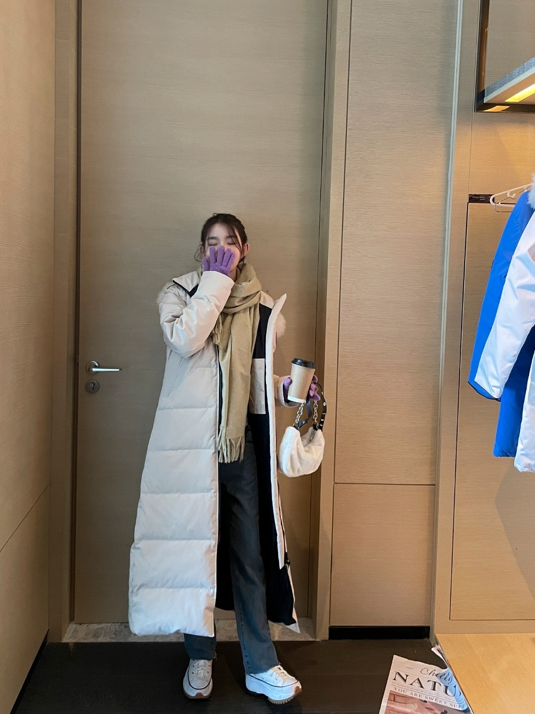 Mystique Parka Performance Satin Beige