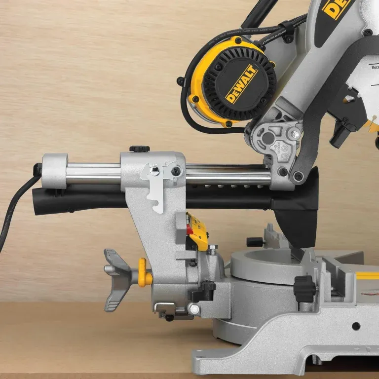 DEWALT DWS780 12-Inch Double Bevel Sliding Compound Miter Saw (DWS780) , Black