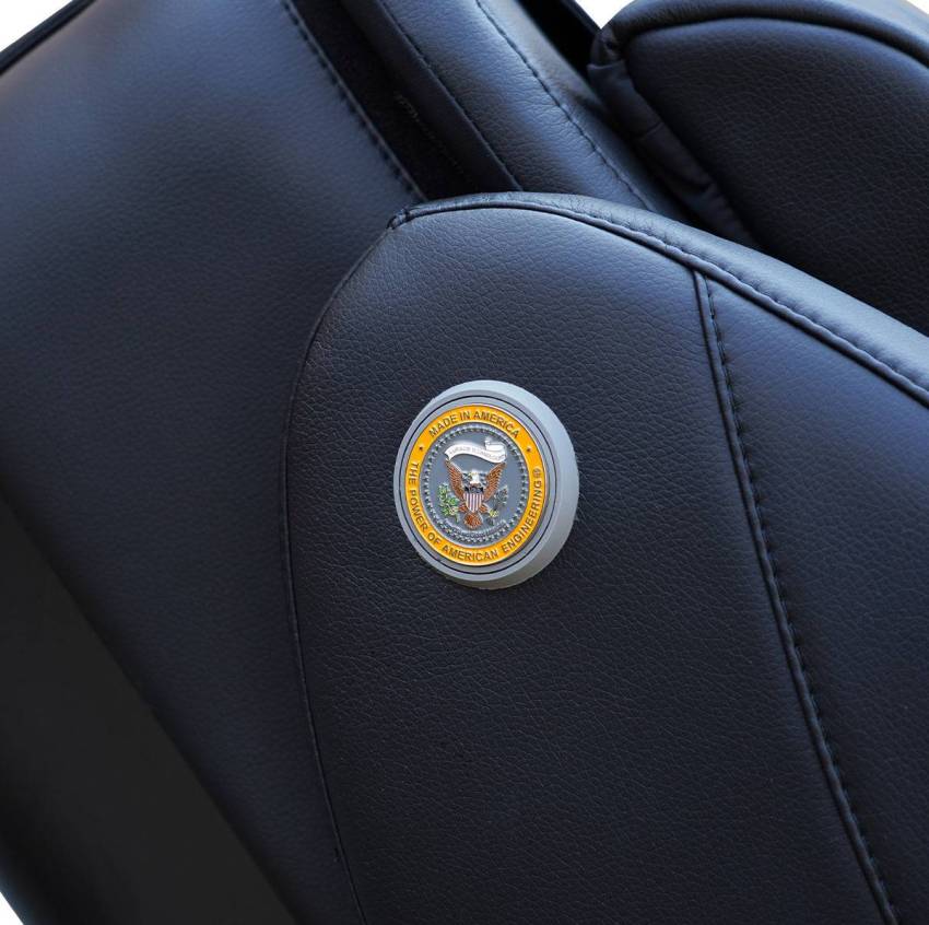 Luraco i9 Max Plus Billionaire Edition Medical Massage Chair