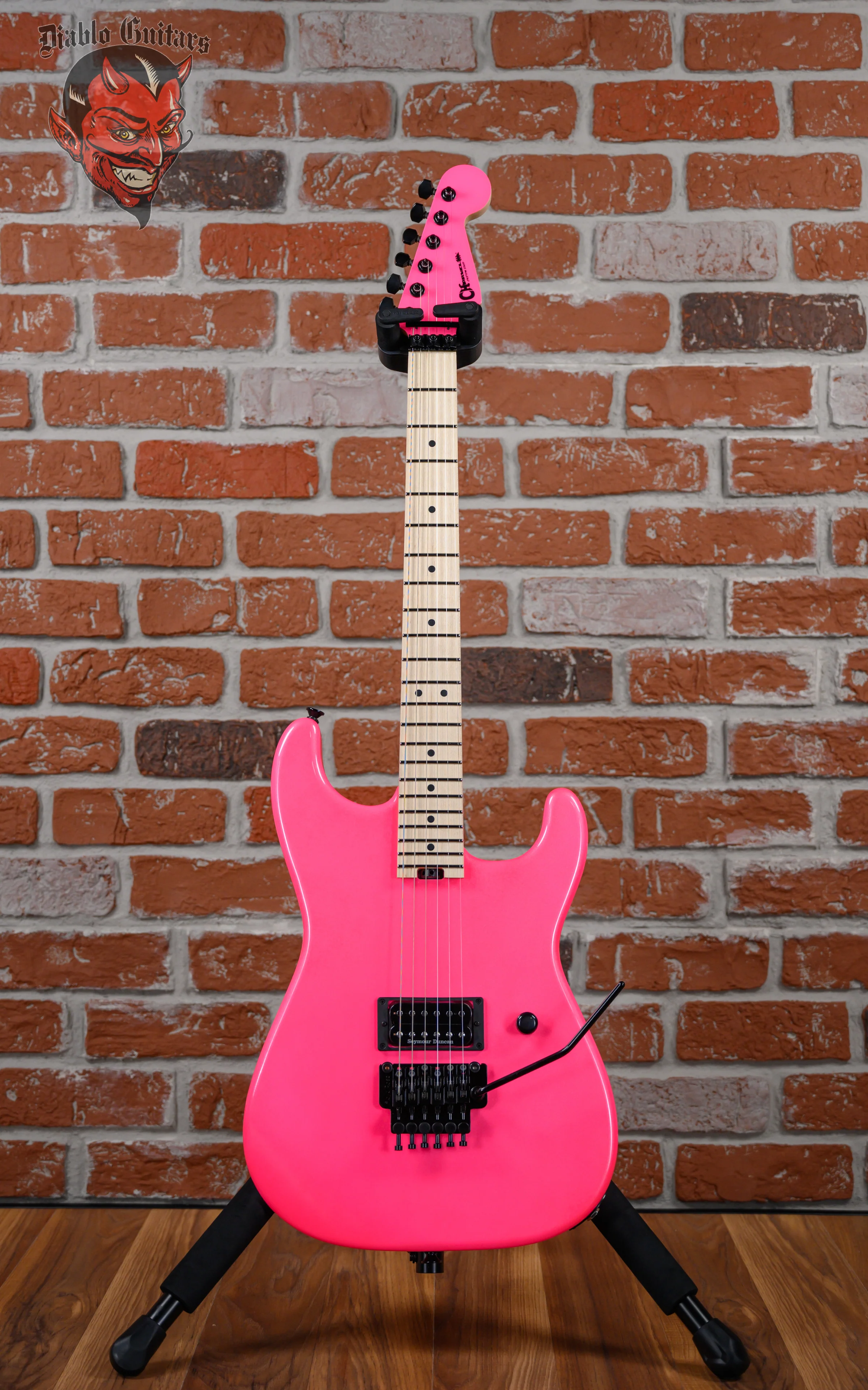 Charvel USA Custom Shop San Dimas Namm Edition #606 Master Built by ��Red�� Dave Nichols Neon Pearl Pink 2025 w/OHSC (B-stock)