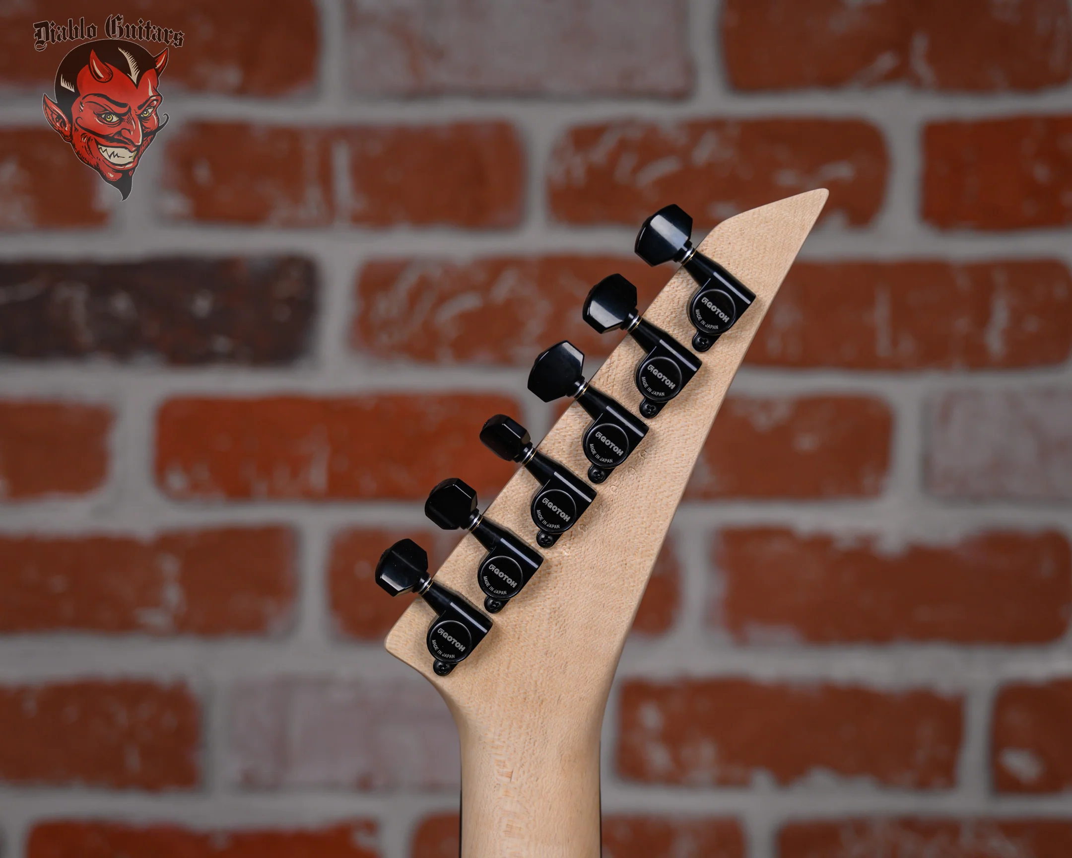 Charvel USA Custom Shop DK24 2H FR PH Satin Neon Green 2025 w/OHSC