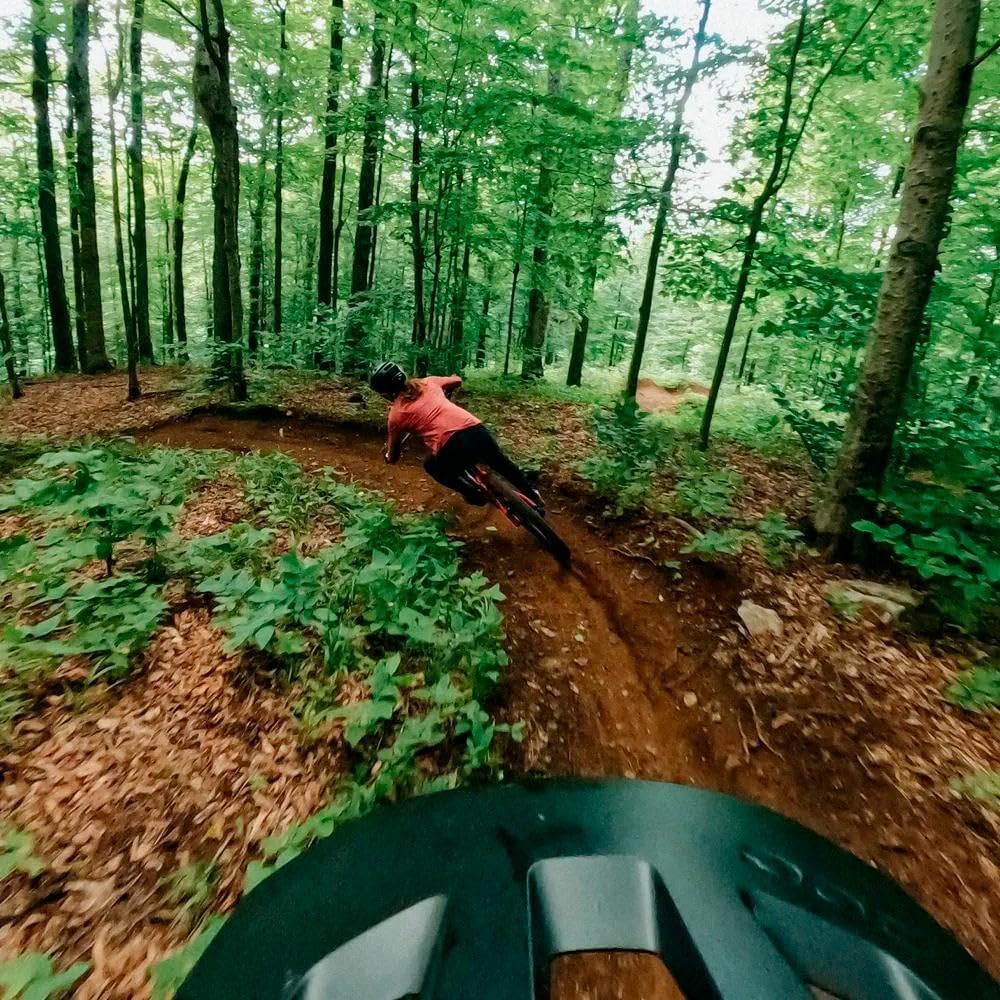 GoPro Vented Helmet Strap Mount (All GoPro Cameras) - Official GoPro Mount