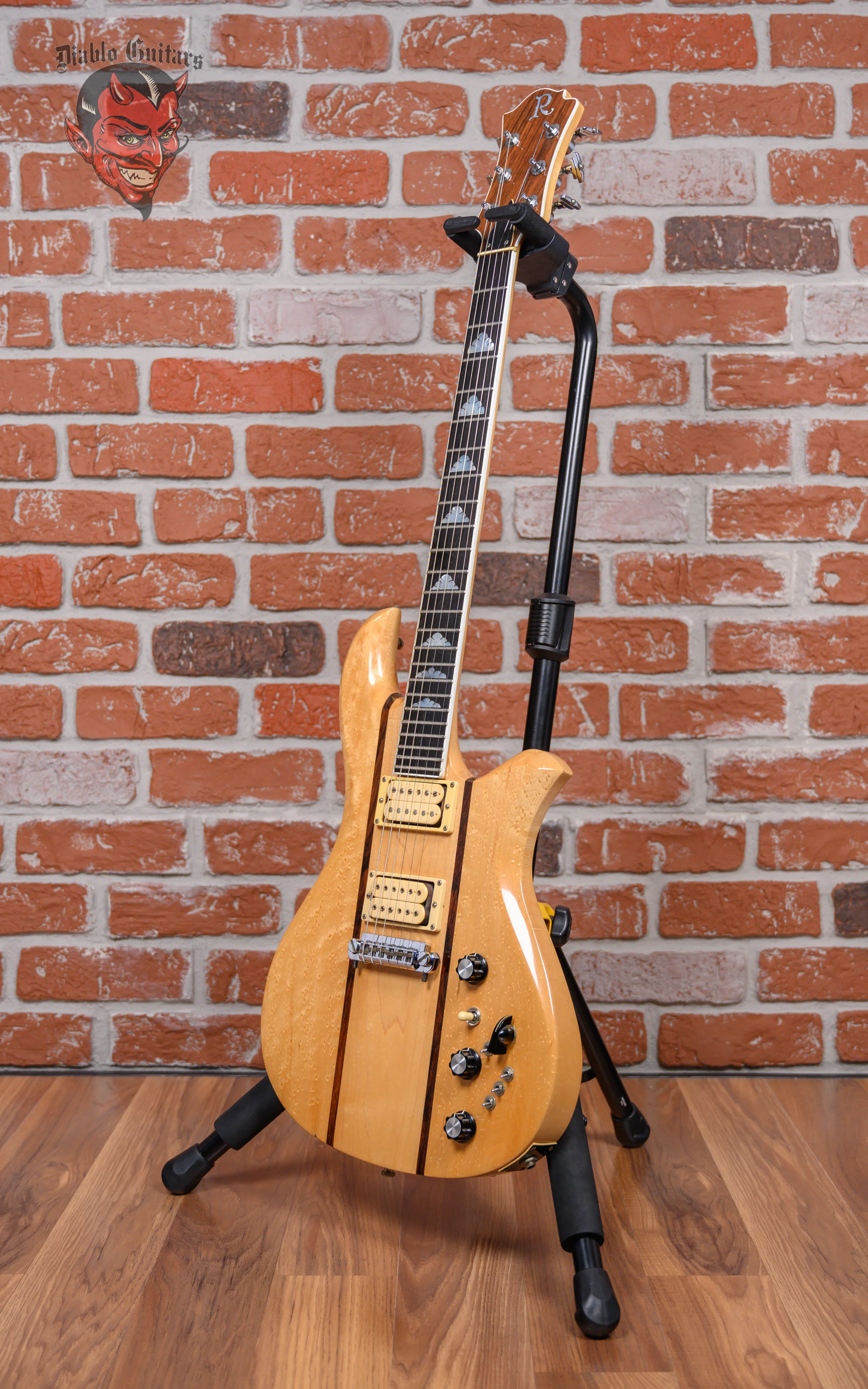 B.C. Rich Eagle Supreme Natural 1980 w/OHSC