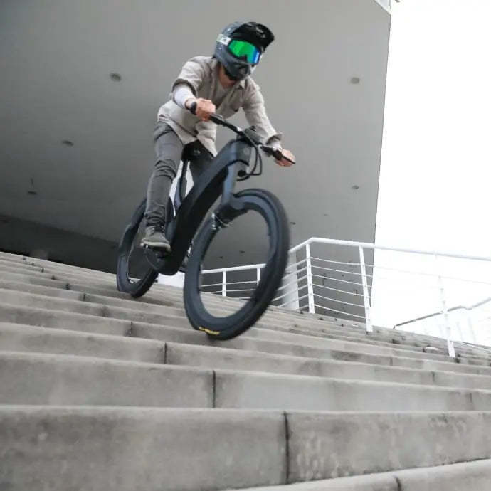 Reevo Hubless Electric Bike