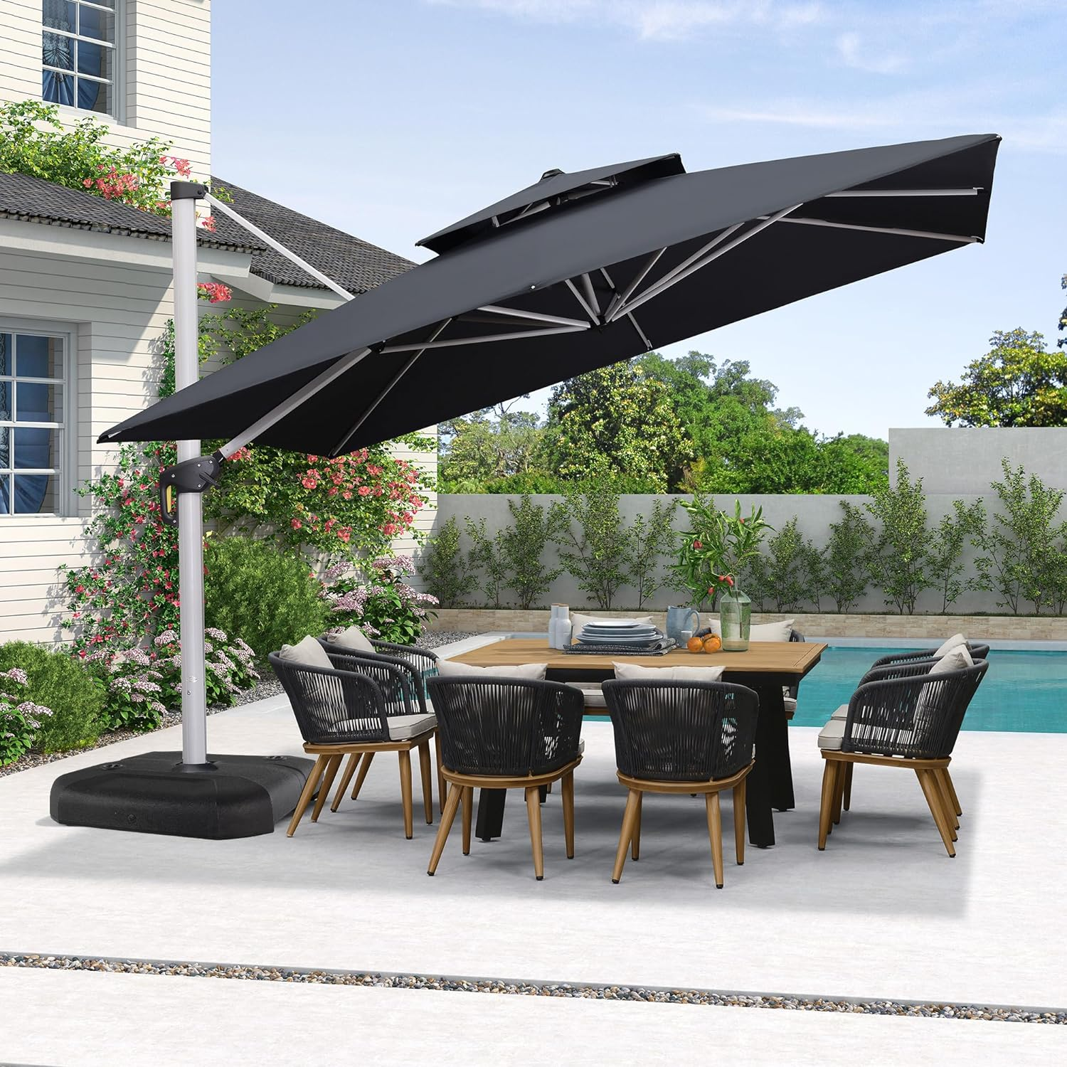 14pieds Solar-powered LED parasol