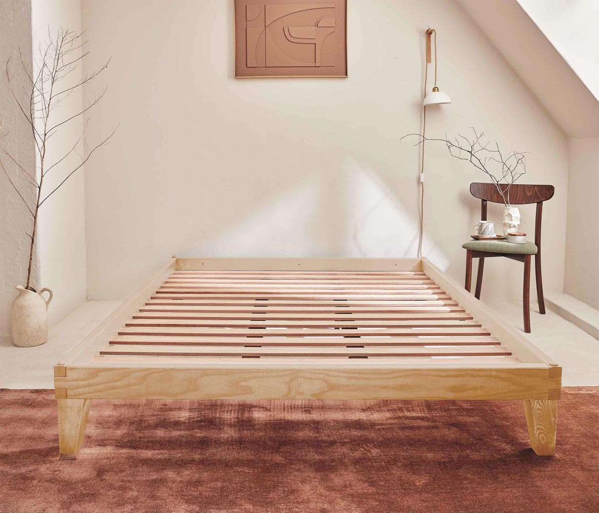 LUCA solid wood bed base