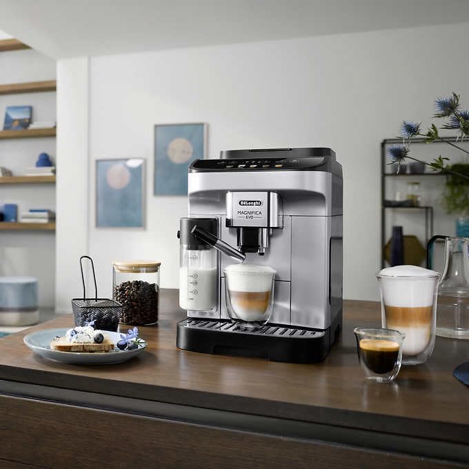De'Longhi De'Longhi Magnifica Evo Automatic Espresso & Cappuccino Machine with Latte Crema System, 9.45 in. x 17.32 in. x 14.17 in., Chrome