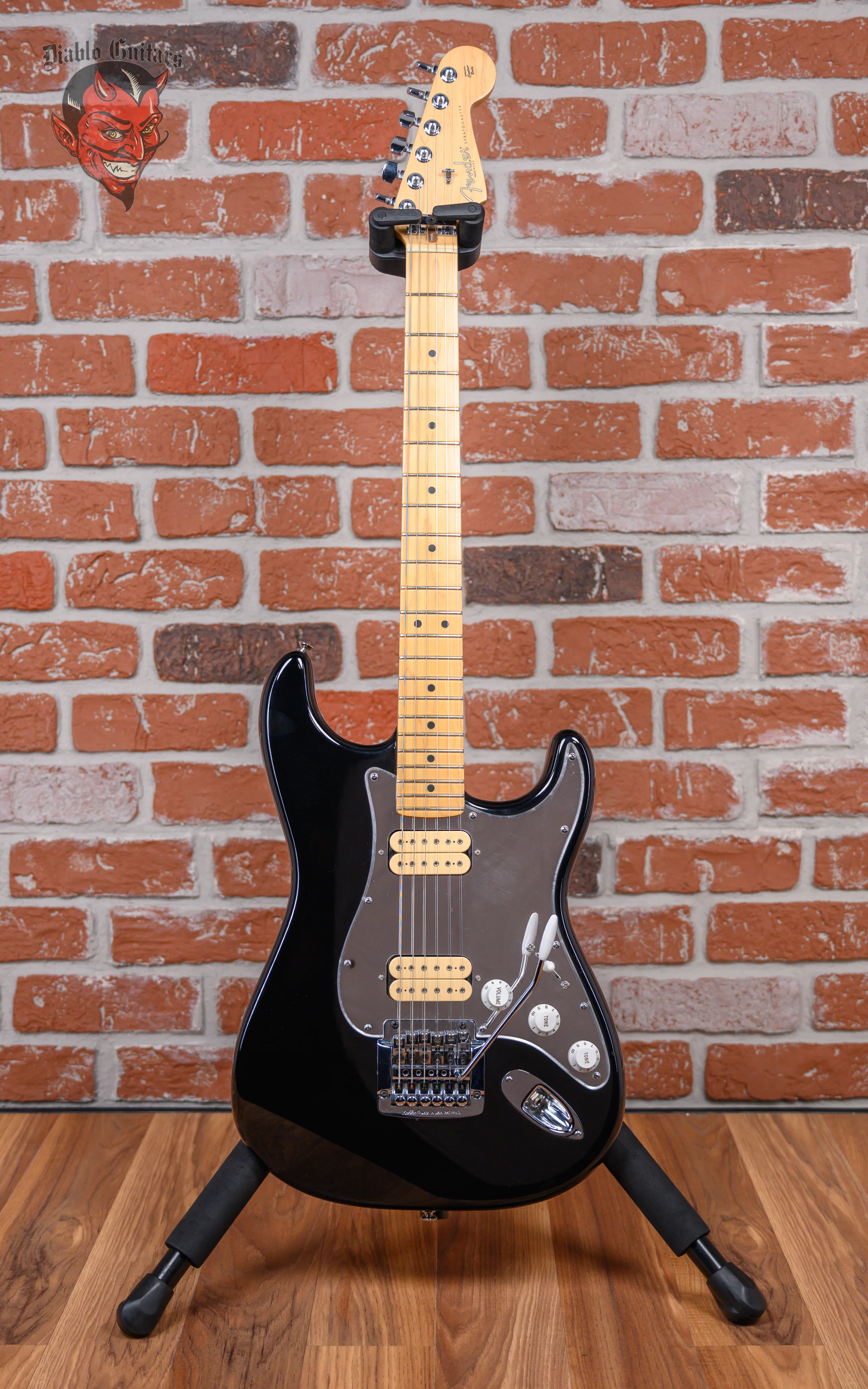 Fender American Series Stratocaster Dave Murray Mods Black 2005 w/OHSC