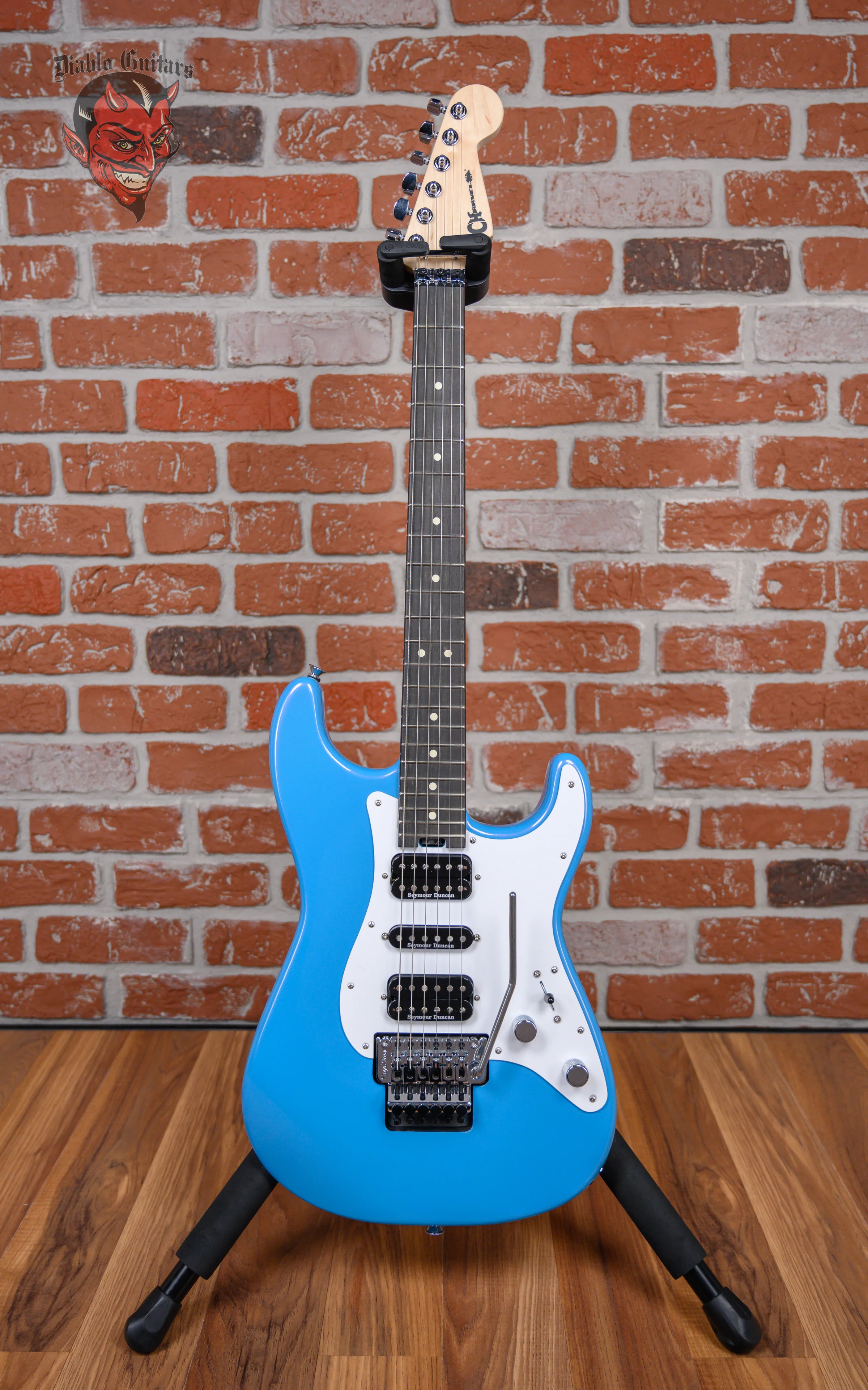 Charvel Pro-Mod So-Cal Style 1 HSH FR E Robin's Egg Blue w/Free Gator Case (B-stock)