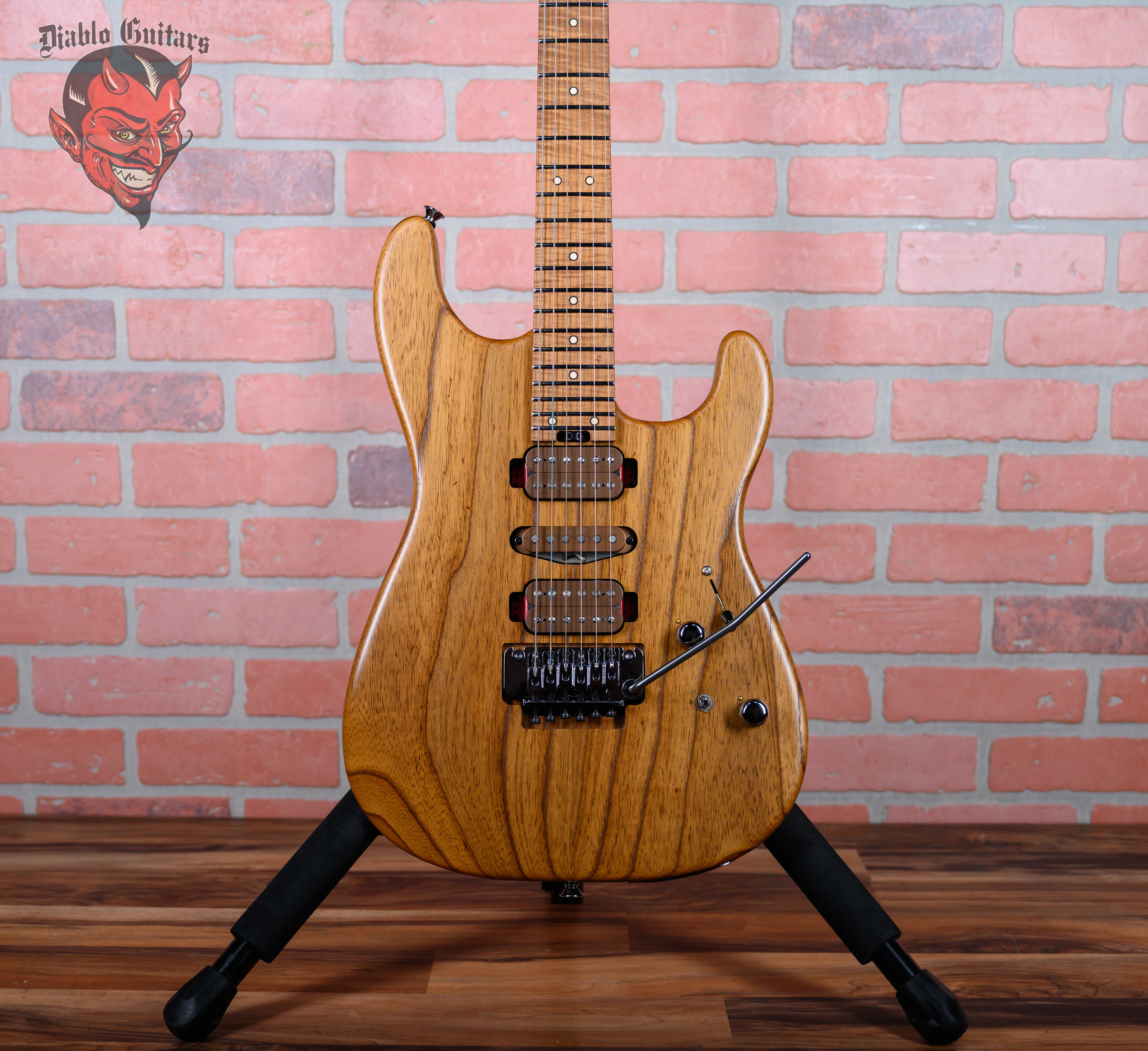 Charvel Guthrie Govan USA Signature HSH Caramelized Ash Natural 2024 w/OHSC