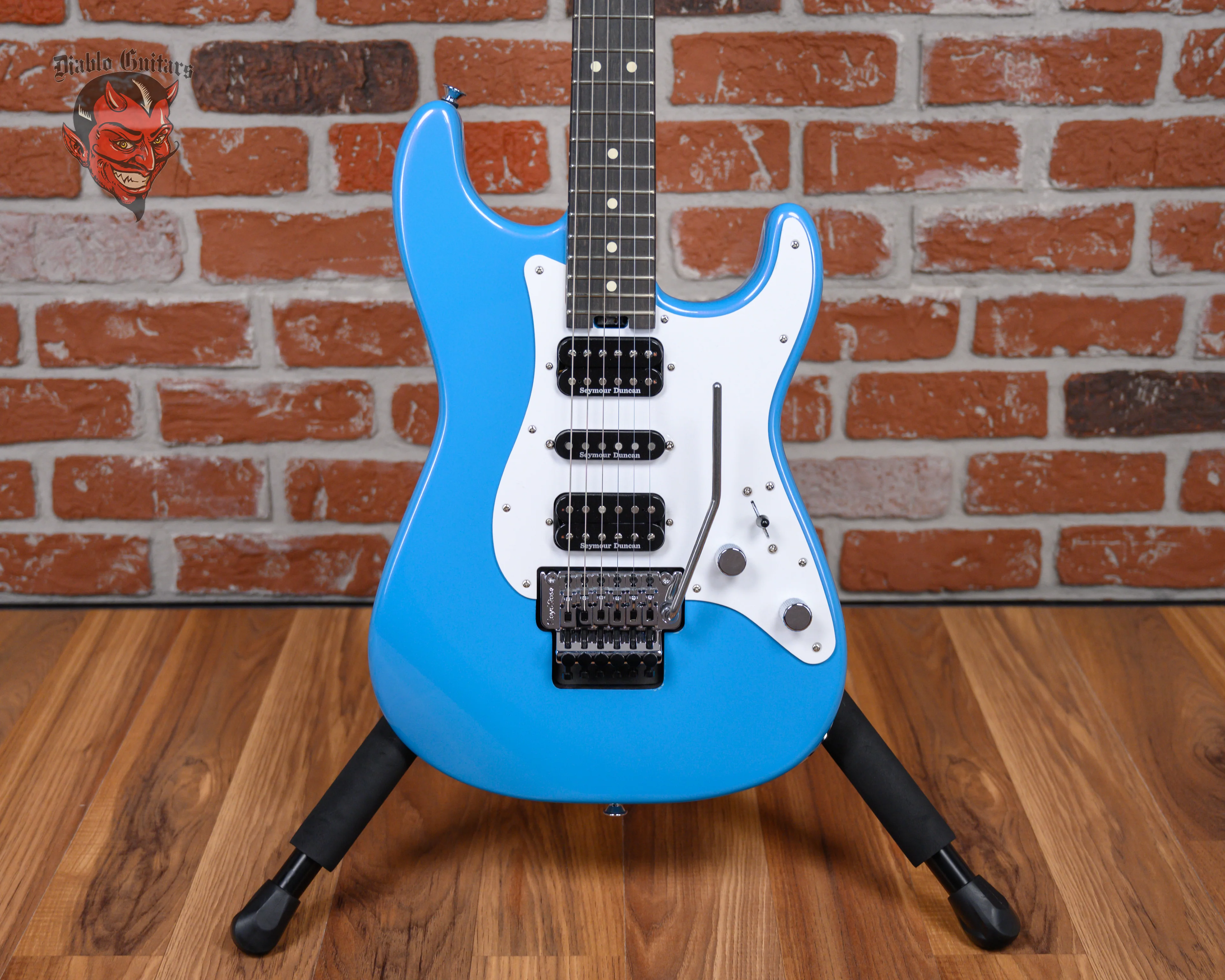 Charvel Pro-Mod So-Cal Style 1 HSH FR E Robin's Egg Blue w/Free Gator Case (B-stock)