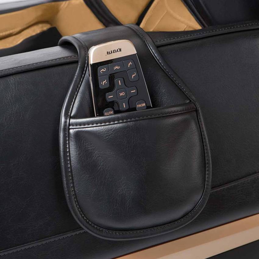 Kyota Kokoro M888 4D Massage Chair - Certified Pre-Owned