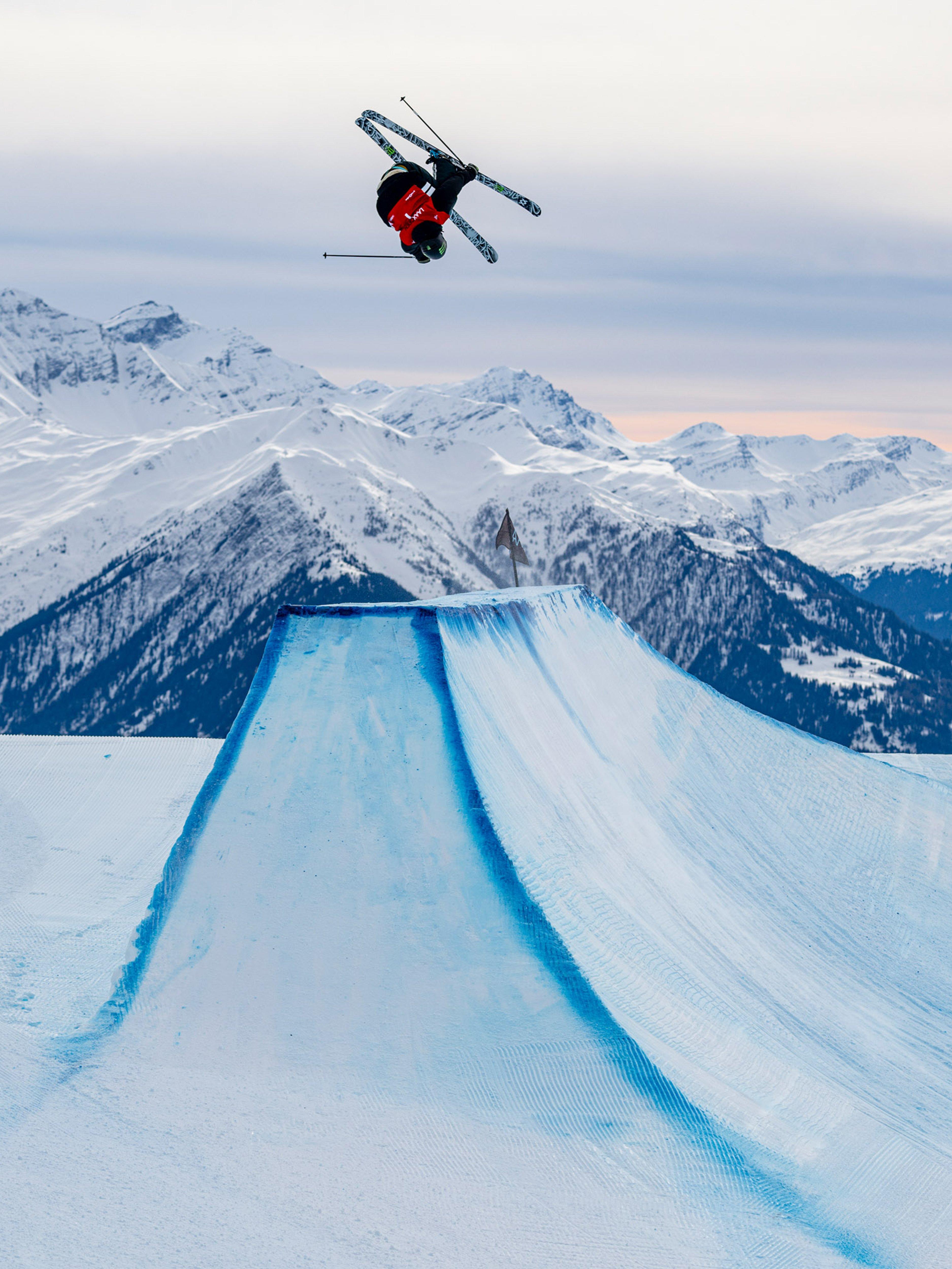 Vlkl Revolt 86 Skis 2025