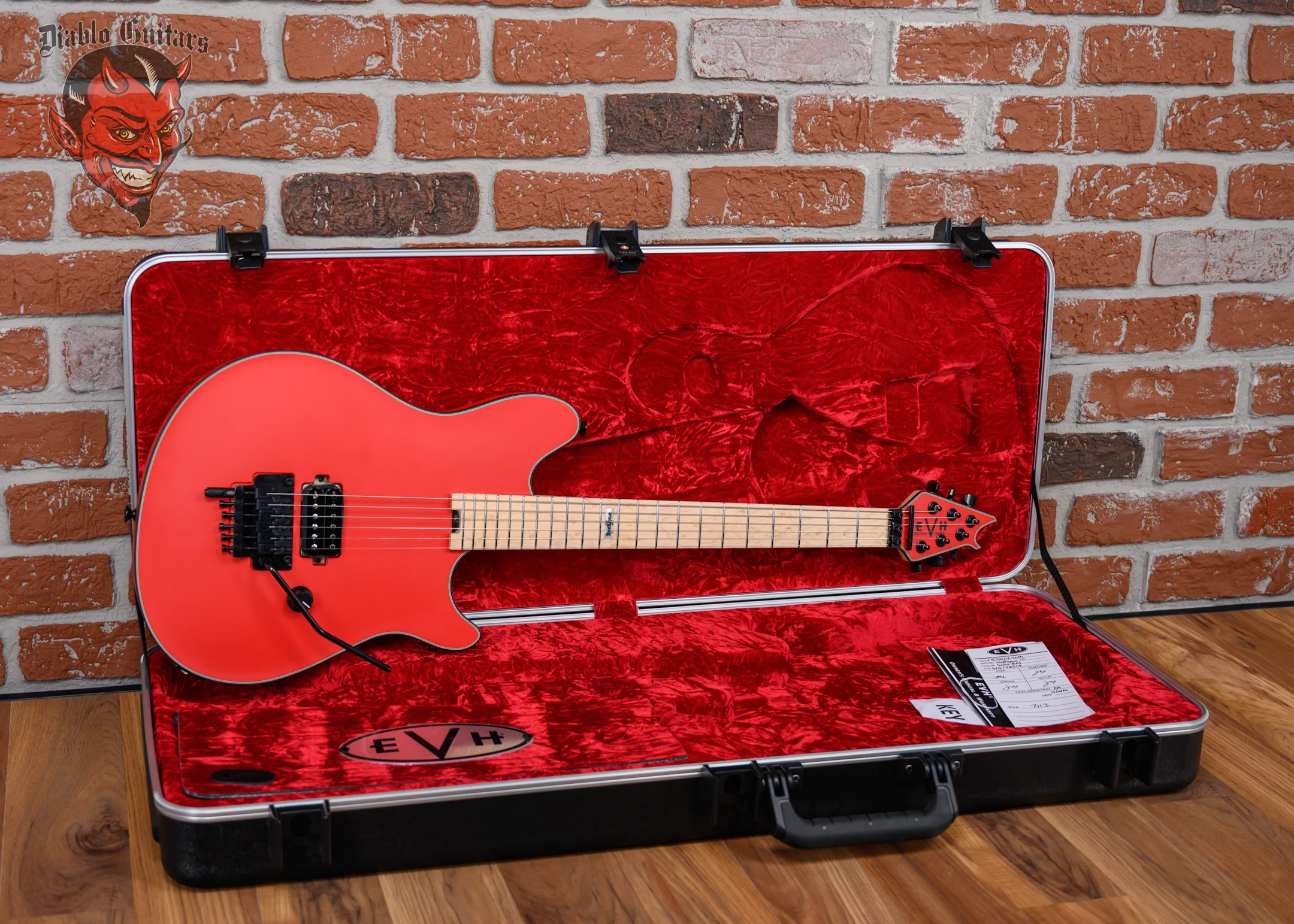 EVH USA Custom Shop Special Edition Wolfgang Satin Ferrari Red 2025 w/OHSC