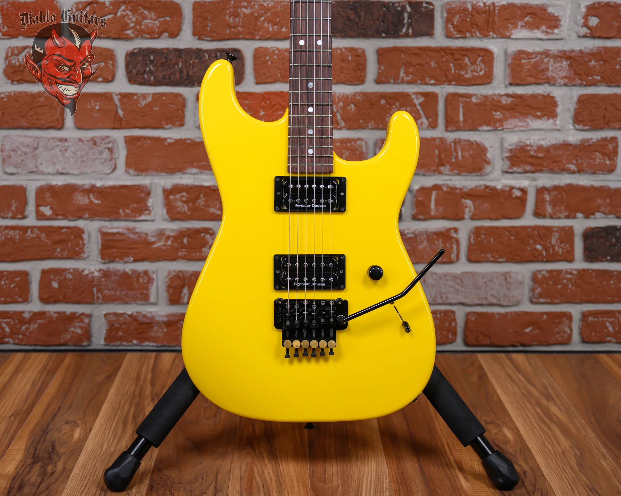 Charvel Custom Shop San Dimas 2H PH FR84 Graffiti Yellow 2025 w/OHSC