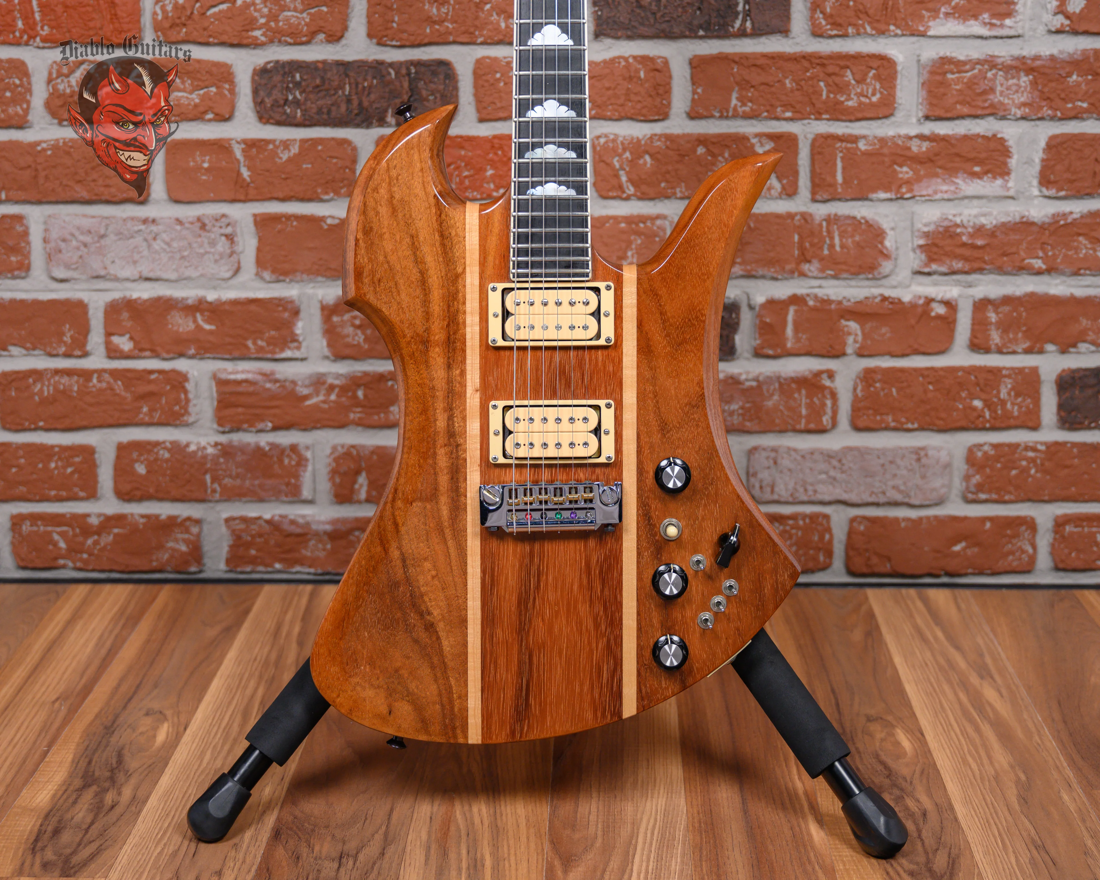 B.C. Rich Mockingbird Supreme Short Horn Natural 1978 w/OHSC