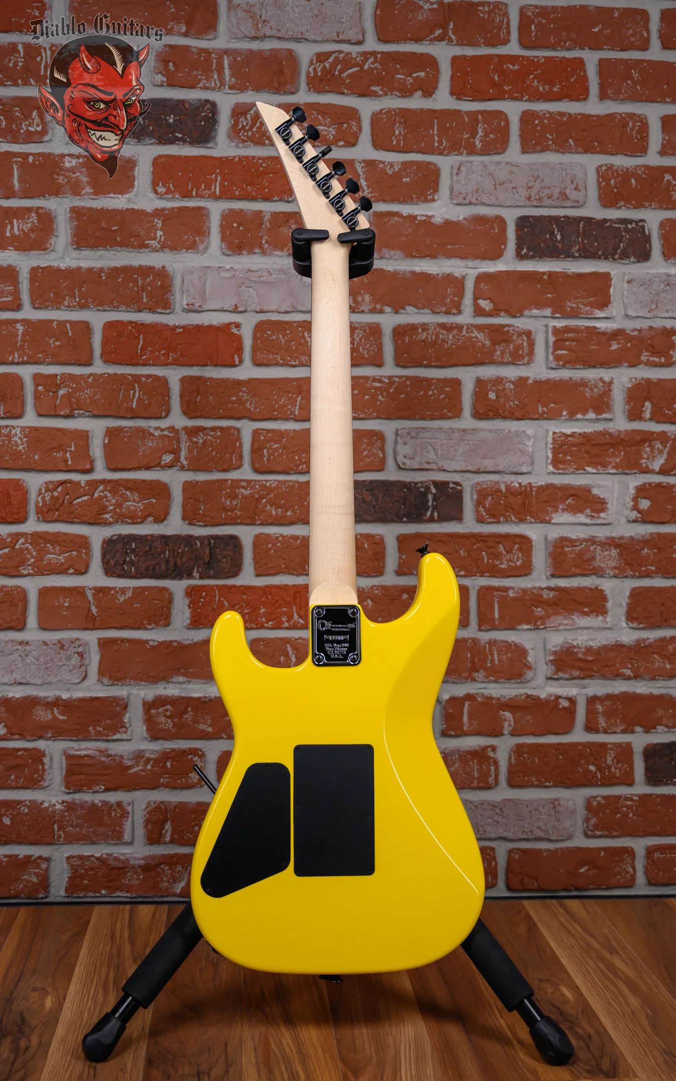 Charvel Custom Shop San Dimas 2H PH FR84 Graffiti Yellow 2025 w/OHSC