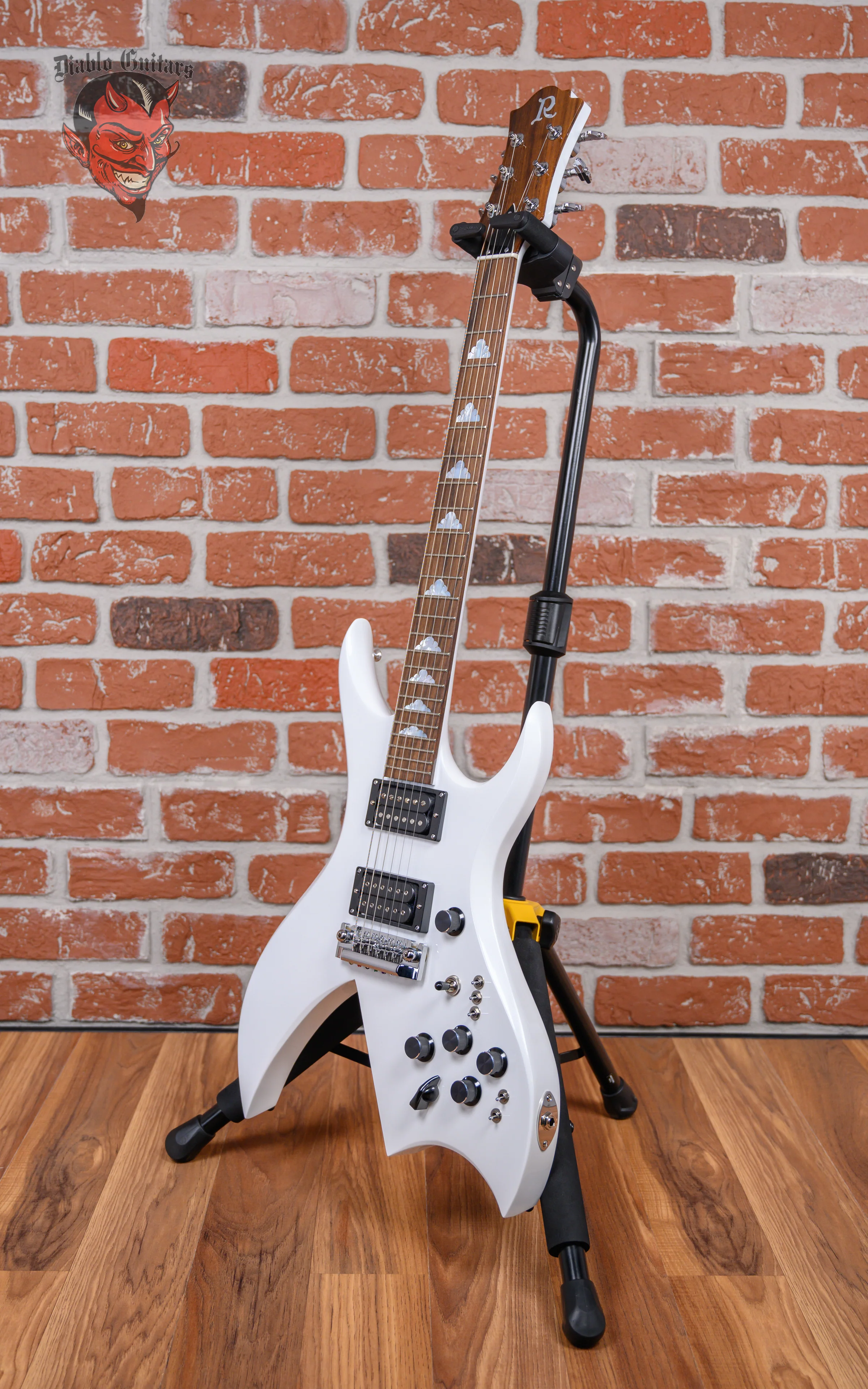 B.C. Rich USA Rich Bich Standard Glitter Rock White Built by Neal Moser in 2023 w/OHSC