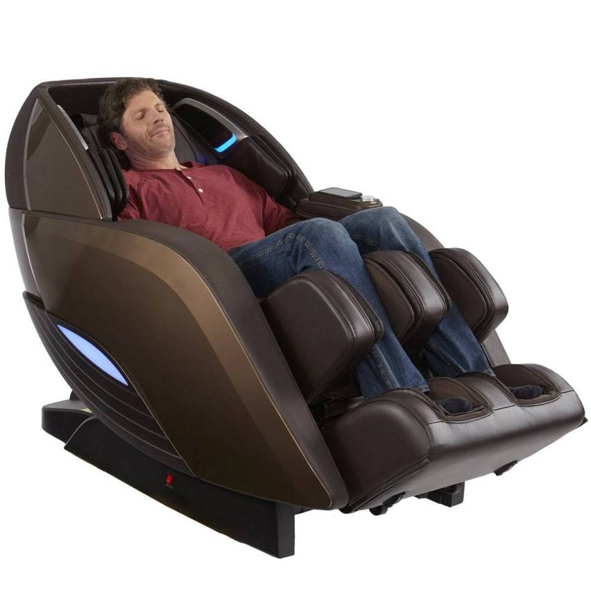 Kyota Yutaka M898 4D Massage Chair - Certified Pre-Owned