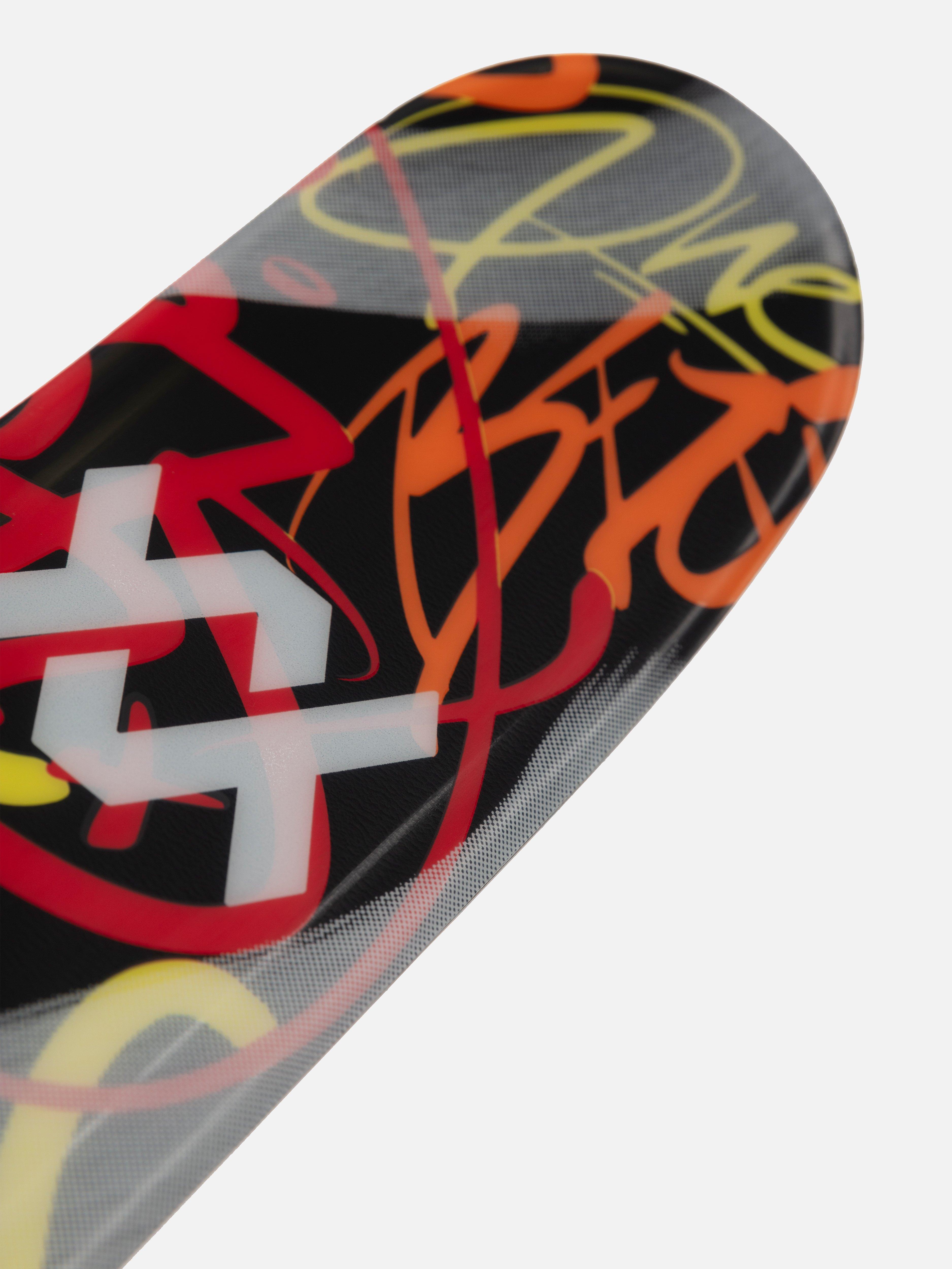 Vlkl Revolt 81 Skis 2025