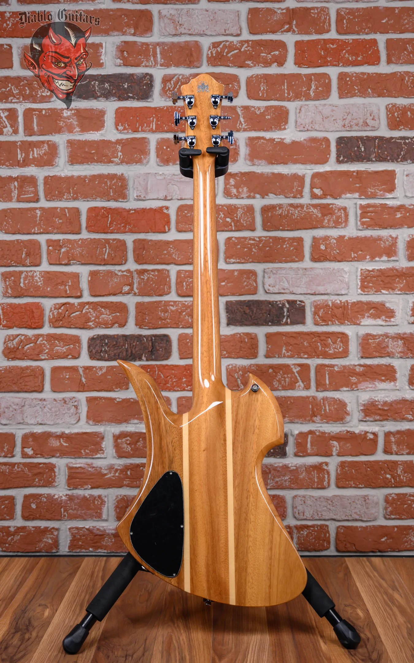 B.C. Rich Limited Edition 40th Anniversary Mockingbird Deluxe #17 of 40 Natural 2010 w/OHSC