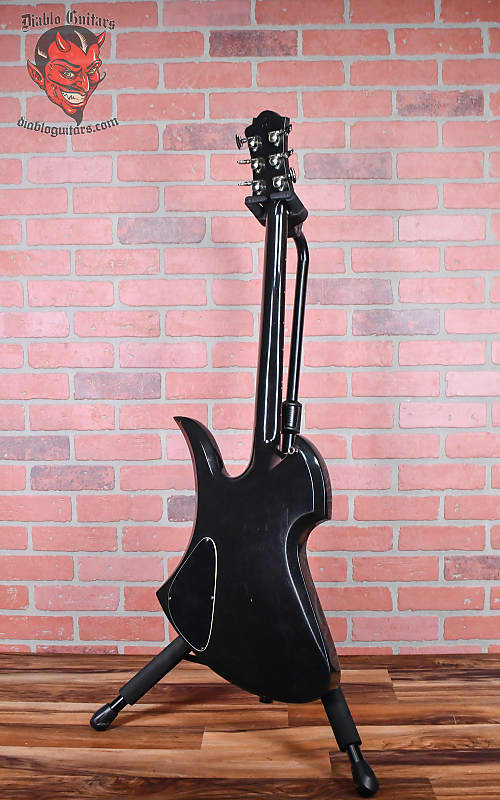 B.C. Rich USA Mockingbird Black 1983 w/Hardshell Case