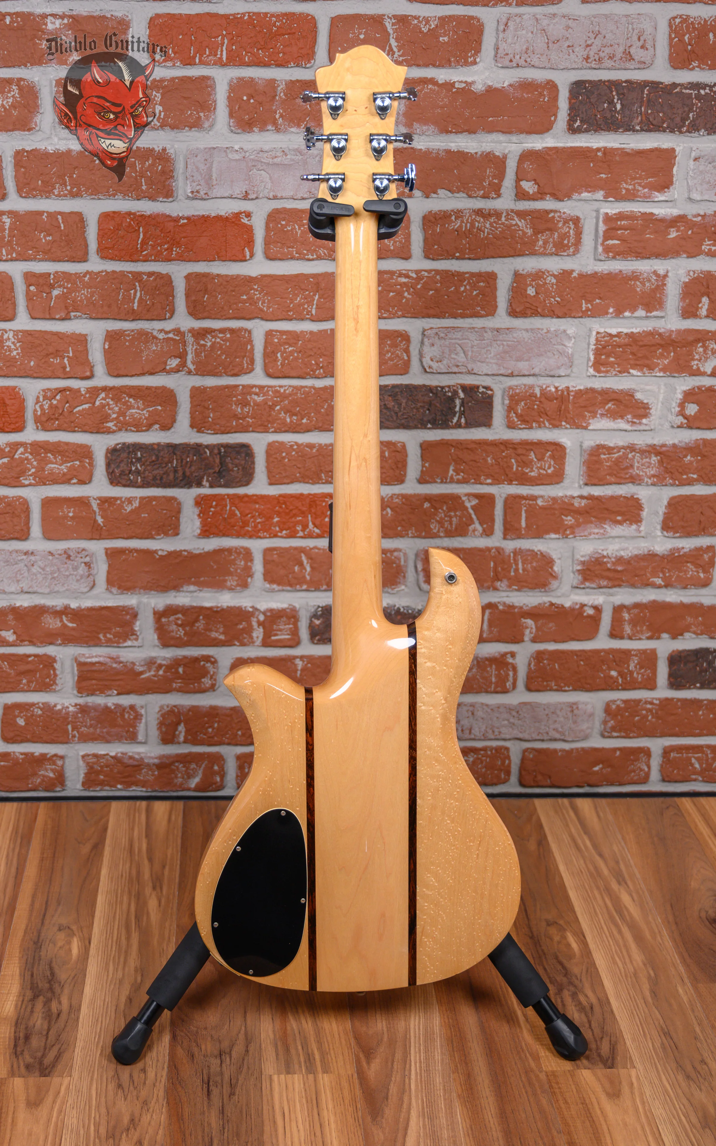 B.C. Rich Eagle Supreme Natural 1980 w/OHSC