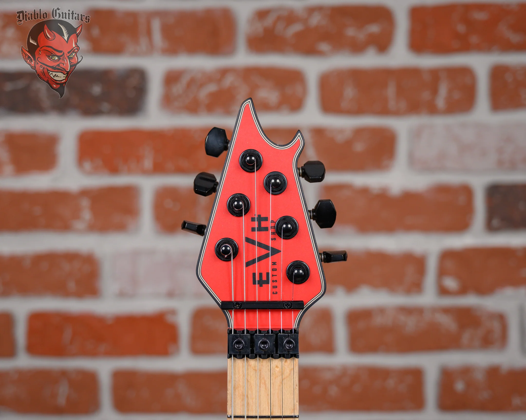 EVH USA Custom Shop Special Edition Wolfgang Satin Ferrari Red 2025 w/OHSC