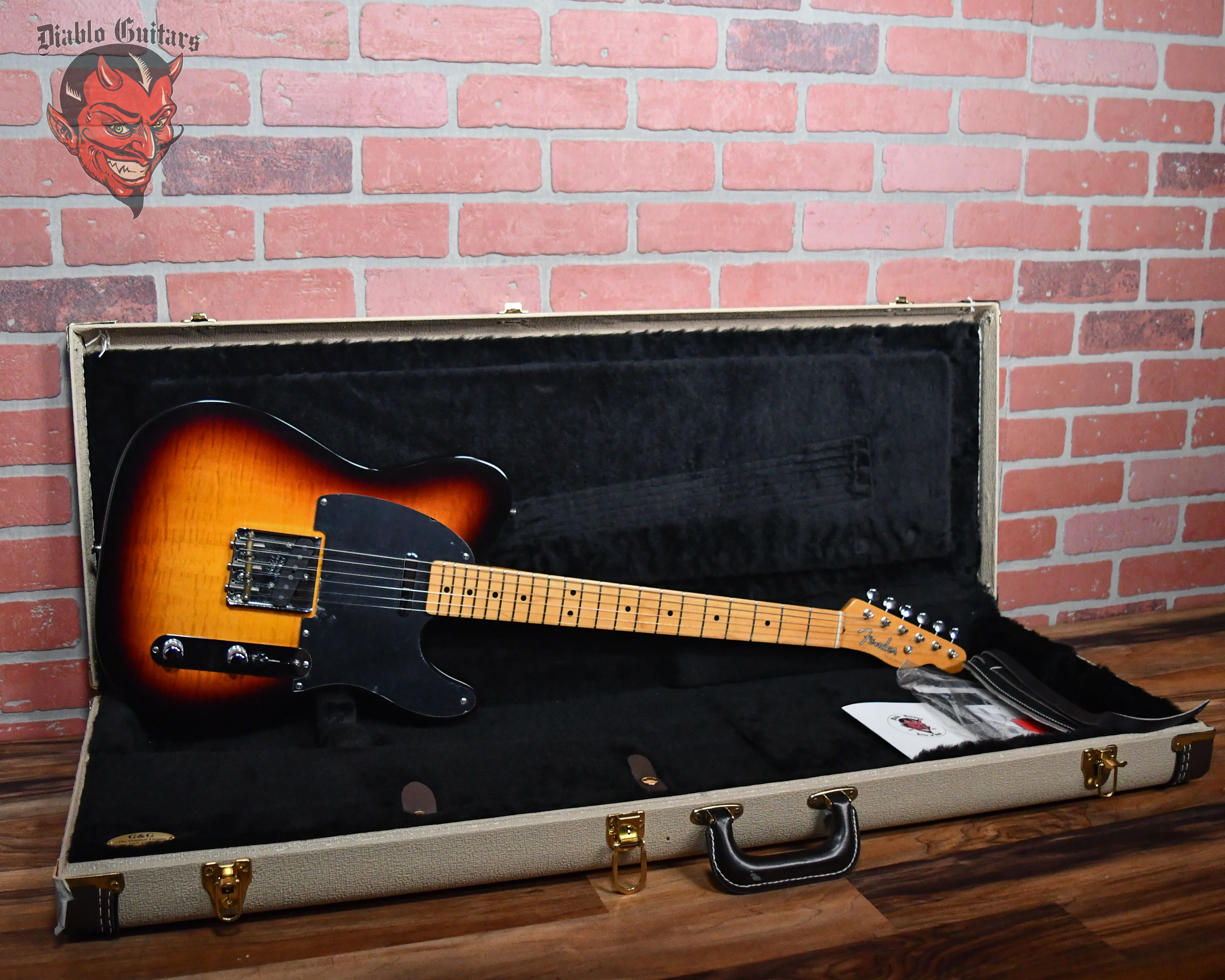 Fender 1952 Reissue Designer Edition Telecaster 1 of 125 Flame Maple Top & Back Antique Sunburst 2000 w/OHSC