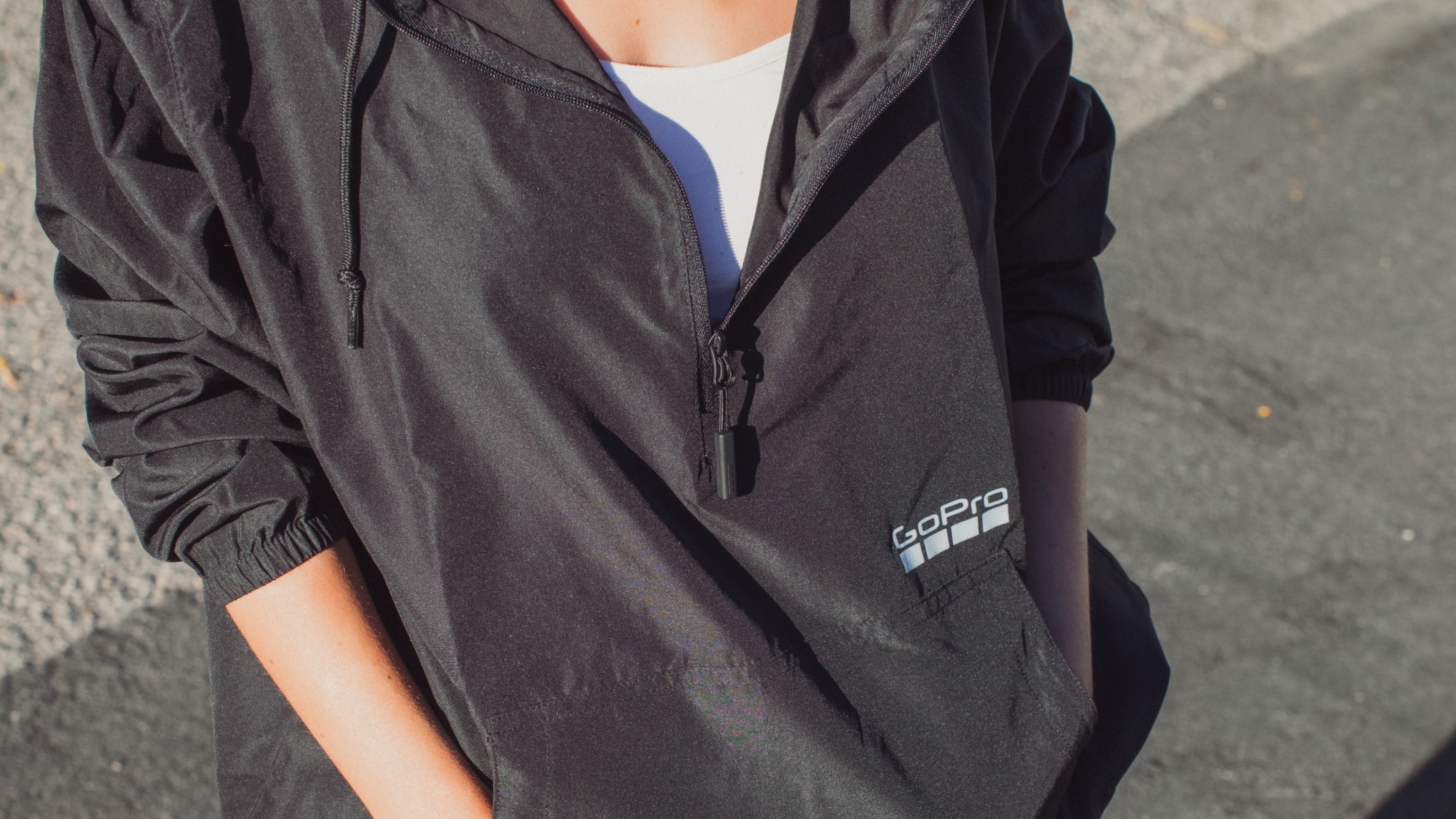 Sparrow Lightweight Water Resistant Windbreaker