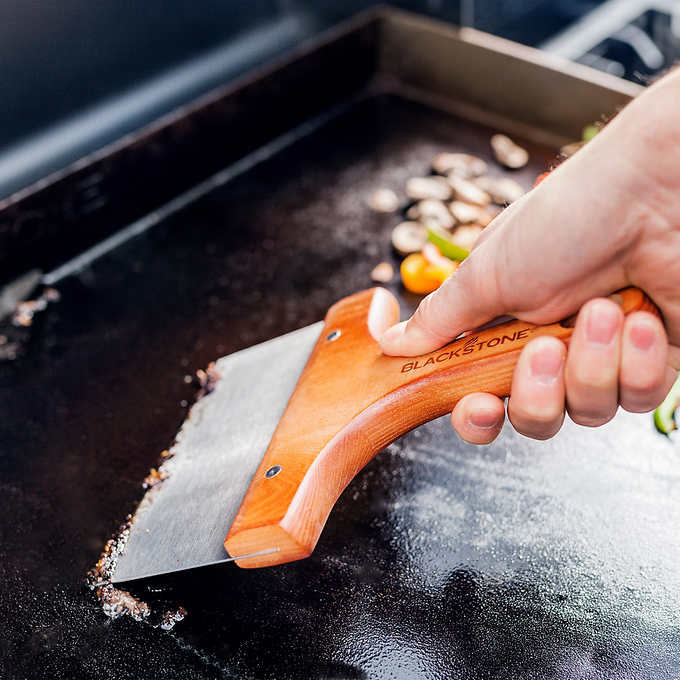 Blackstone Patio 36 Cabinet Griddle w/Air Fryer and Deluxe Tool Kit