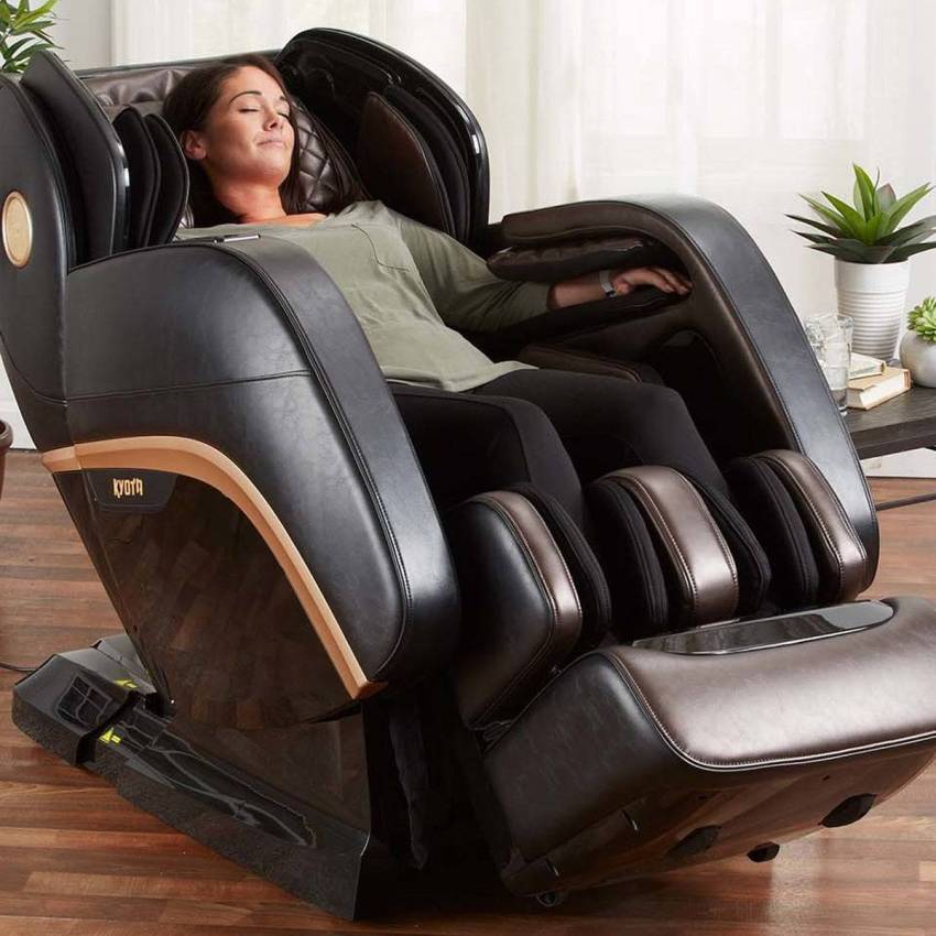 Kyota Kokoro M888 4D Massage Chair - Certified Pre-Owned