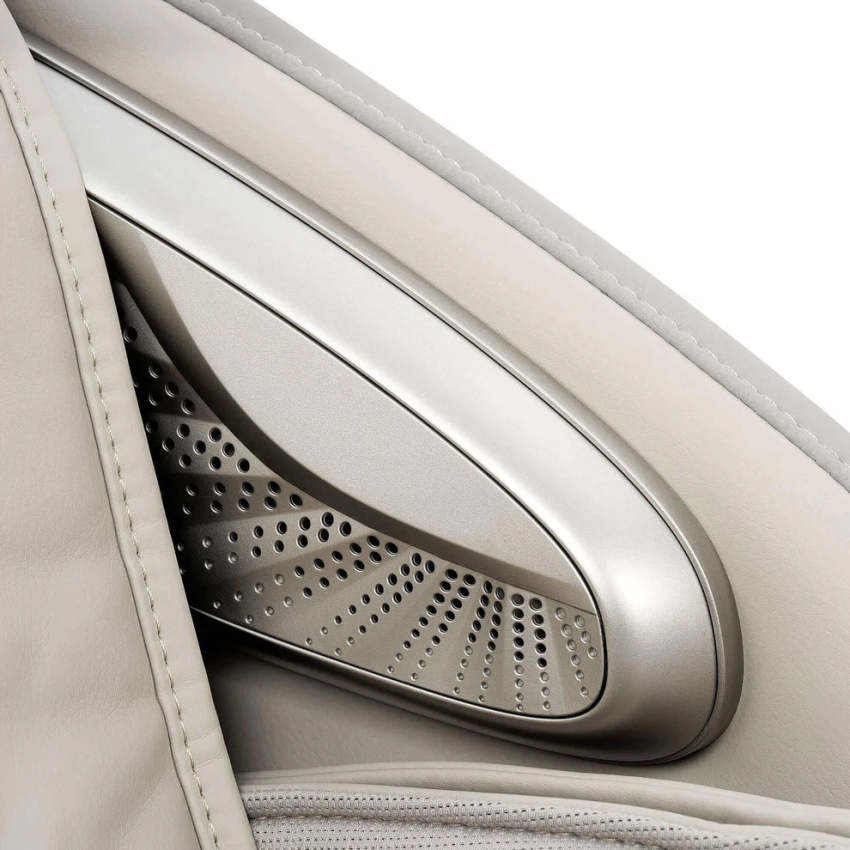 Fujiiryoki Calm Plus Flex Frame SL Track Massage Chair w/ Touchscreen Remote