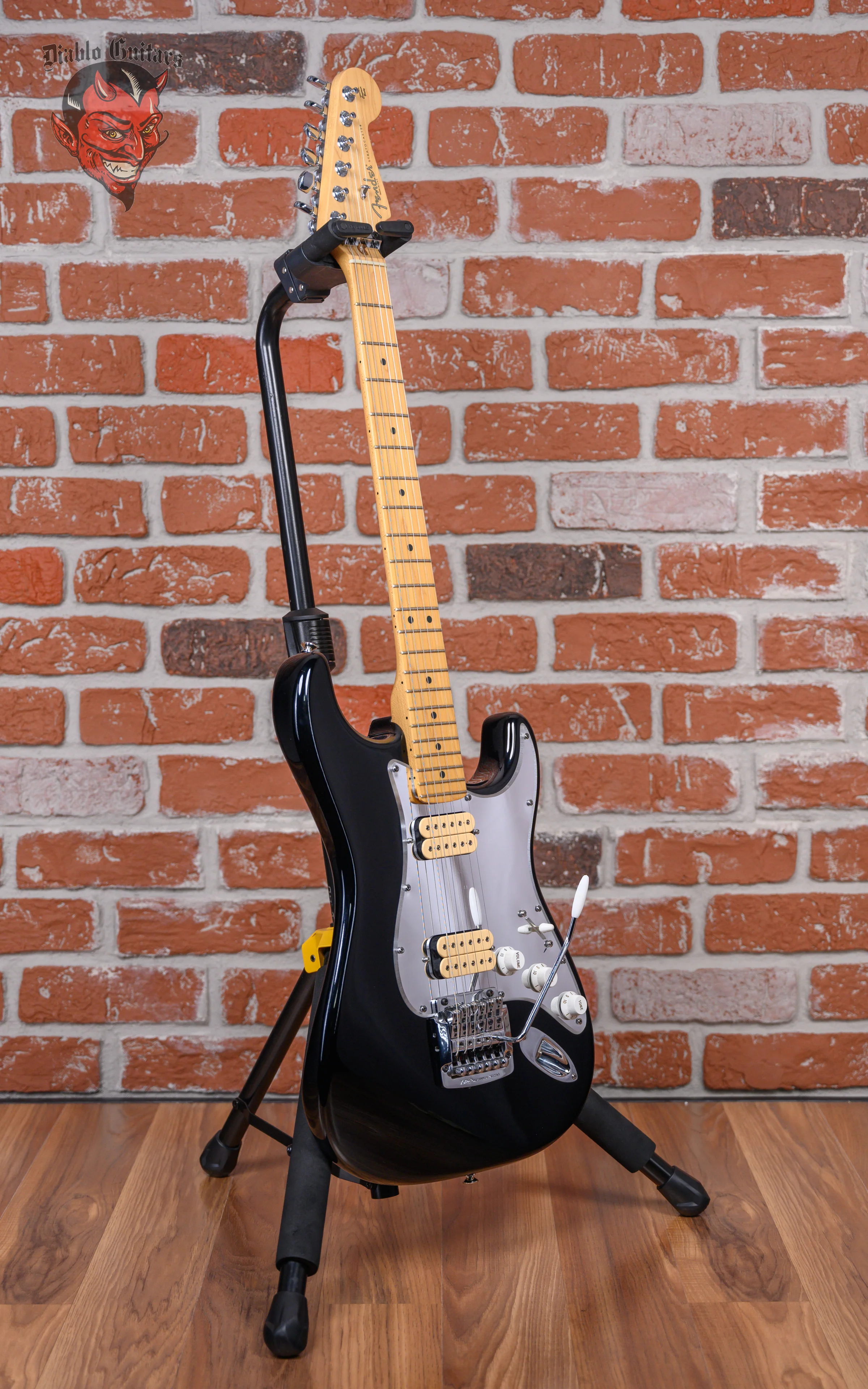 Fender American Series Stratocaster Dave Murray Mods Black 2005 w/OHSC