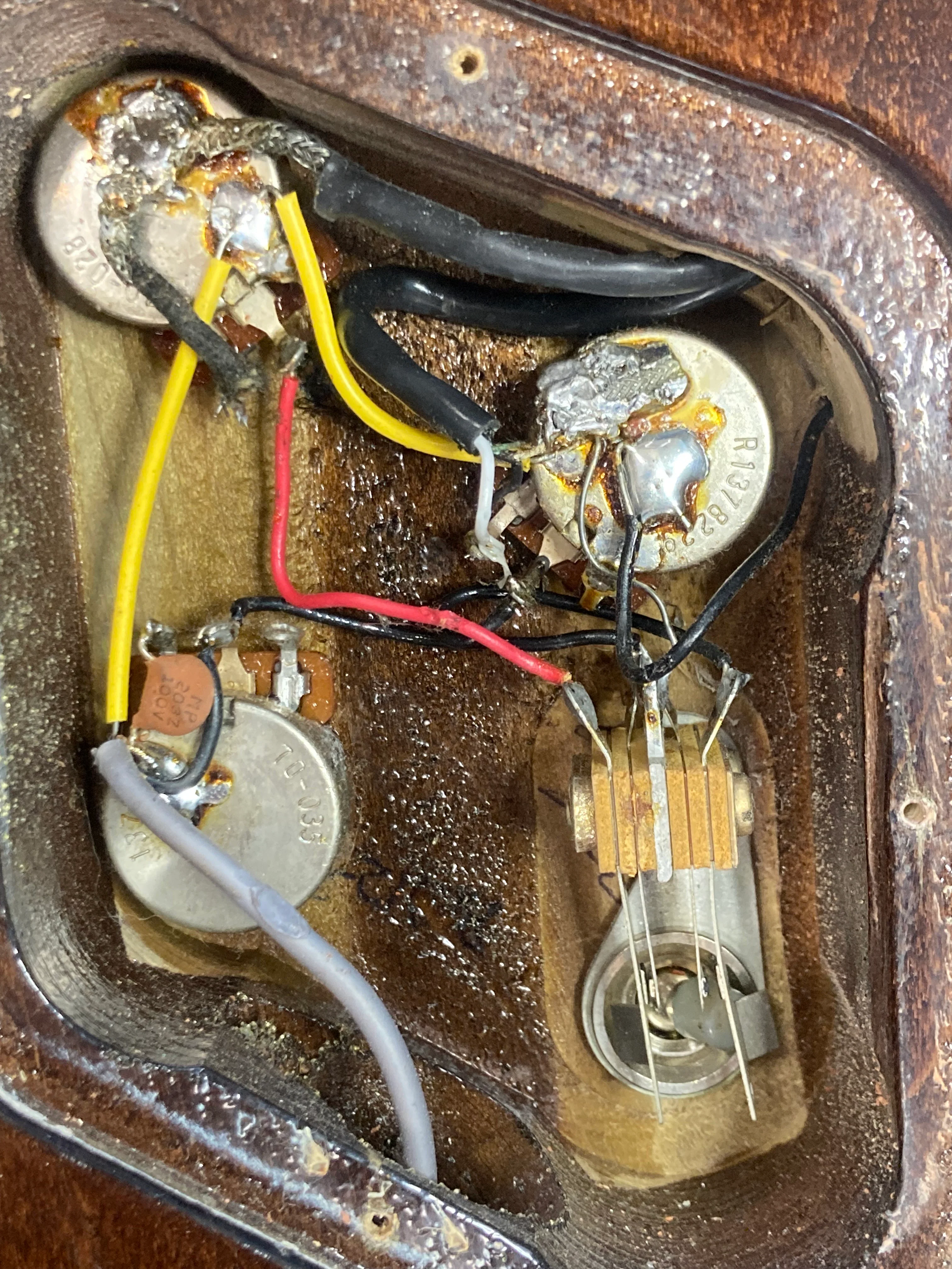 Epiphone USA Spirit Figured Maple Top Sunburst 1982 w/OHSC