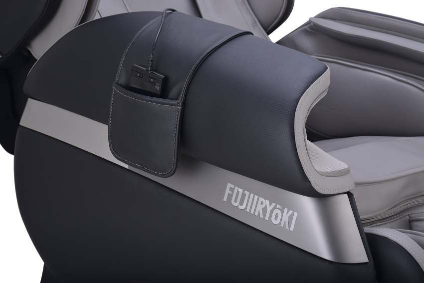 Fujiiryoki Calm Plus Flex Frame SL Track Massage Chair w/ Touchscreen Remote