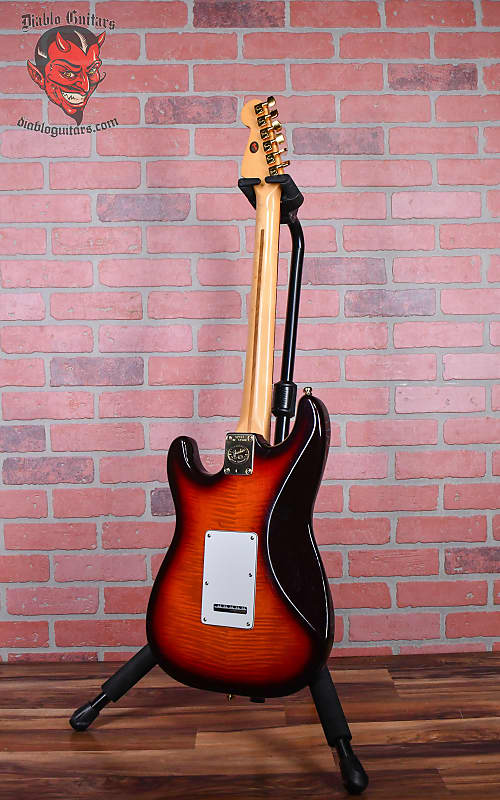 Fender 50th Anniversary Limited Edition American Standard Strat Flame Maple Top & Back Antique Burst #2377 1996 w/OHSC