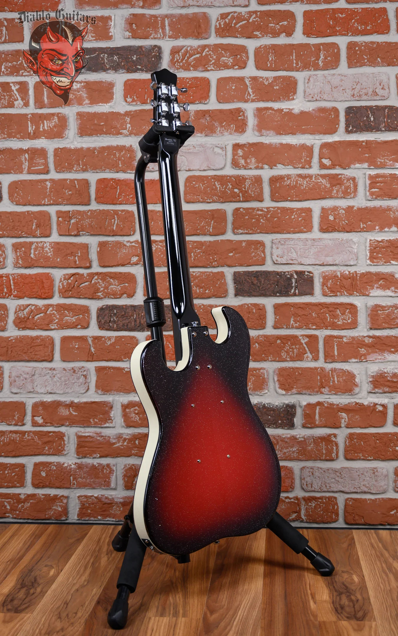 Danelectro Dano '63 Reissue Red Sparkle Burst 2014 w/Hardshell Case