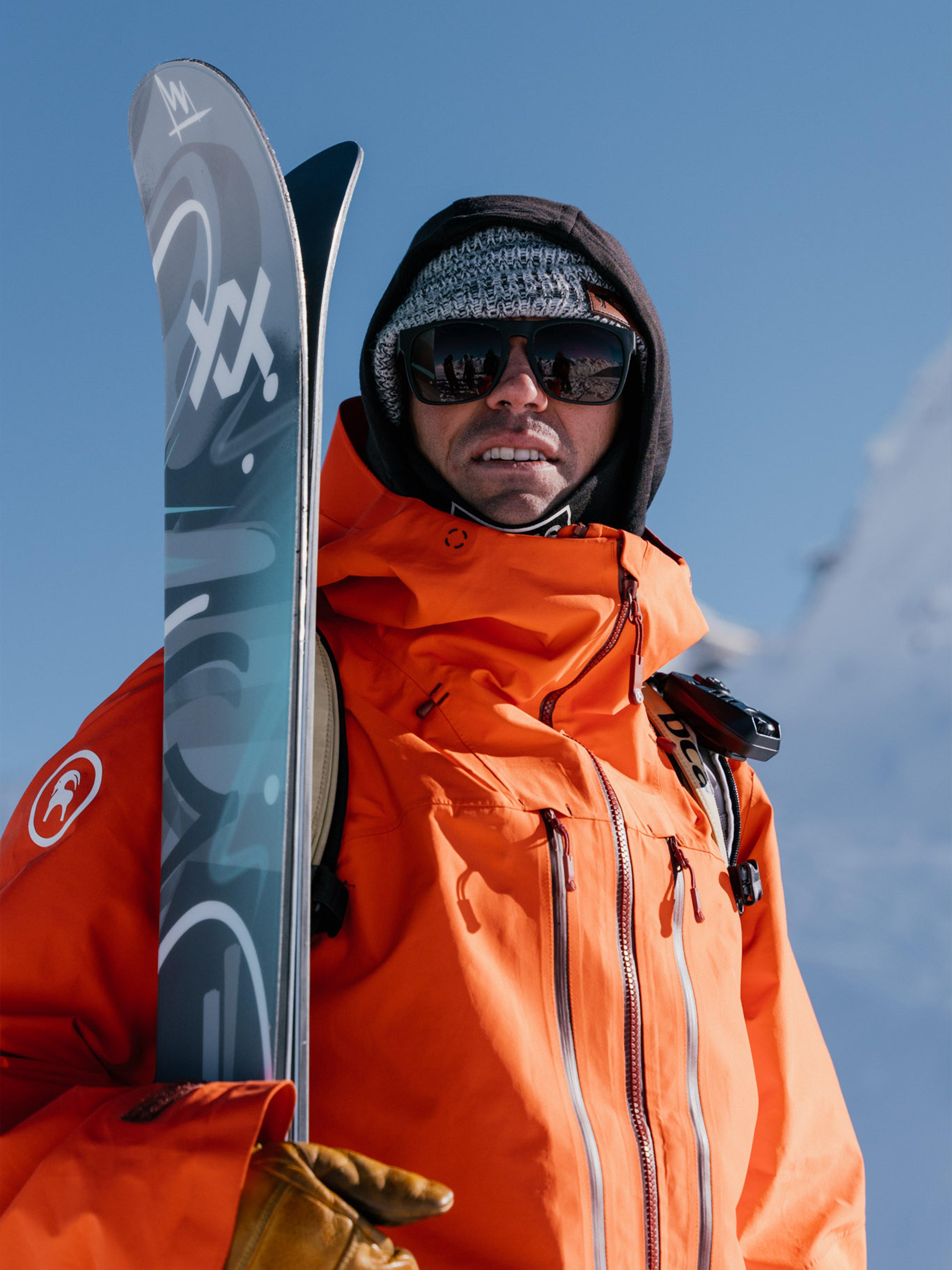 Vlkl Revolt 104 Skis 2025