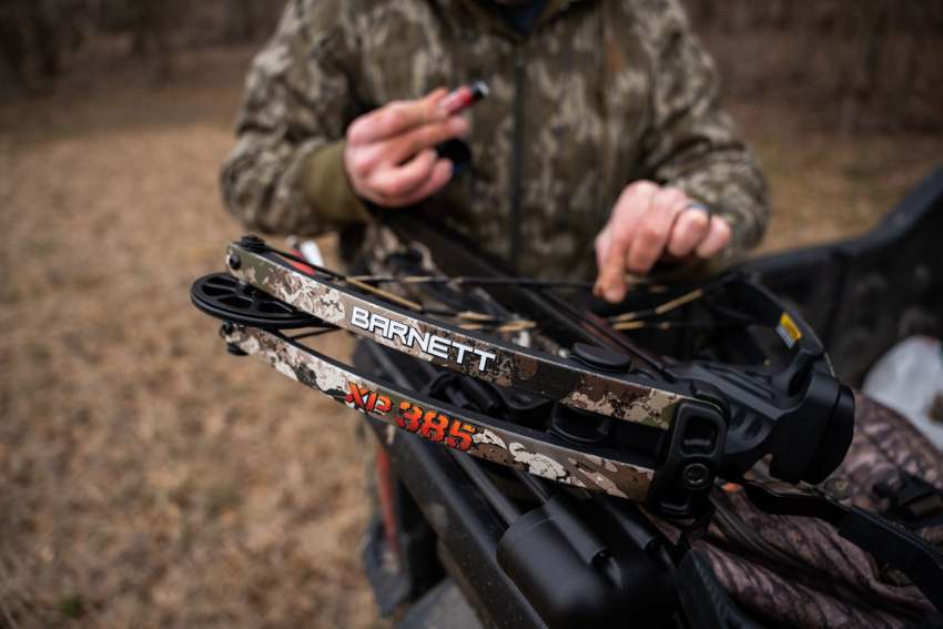 Barnett Explorer XP 385 Crossbow Package – 385 FPS
