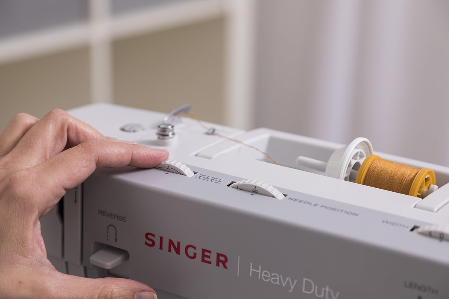 SINGER Heavy Duty 4411 High Speed Sewing Machine with Accessory Kit | Strong Motor With Enhanced Piercing Power, 69 Stitch Applications, Full Metal frame, 4-step Buttonhole & LED Light