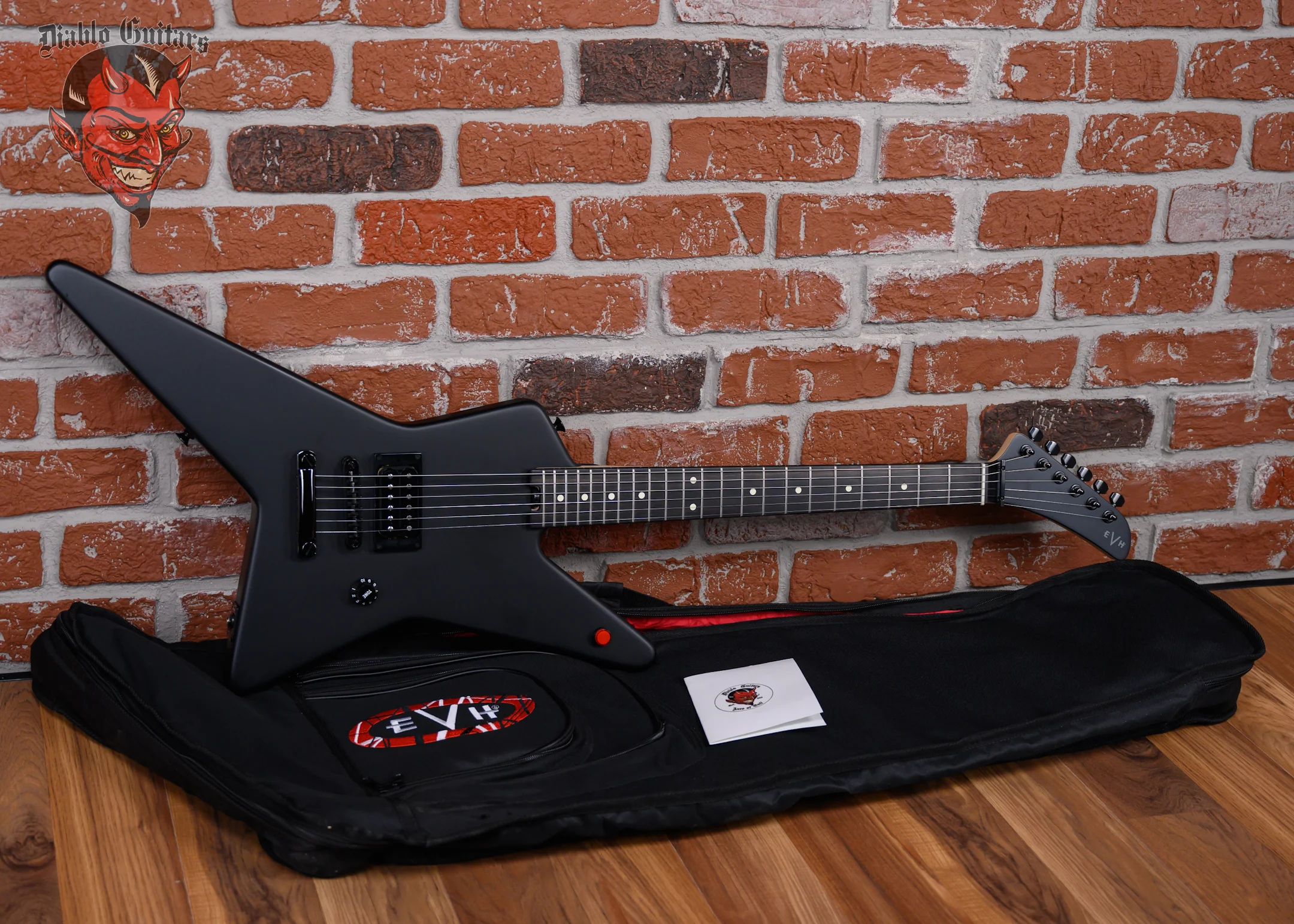 EVH Limited Edition Star T.O.M Stealth Black 2024 w/Gigbag