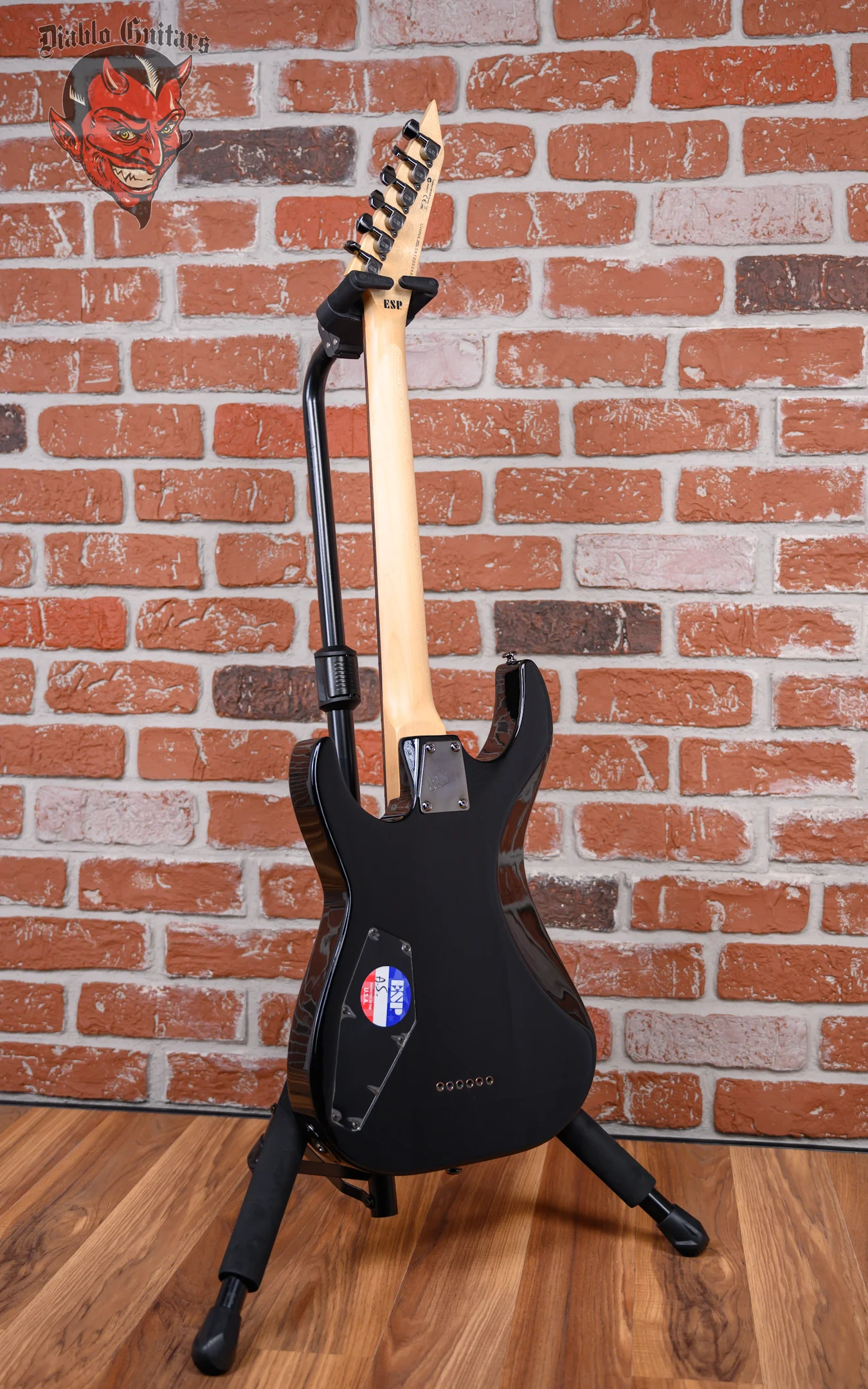 ESP LTD M-15 Gloss Black 2010 w/Hardshell Case