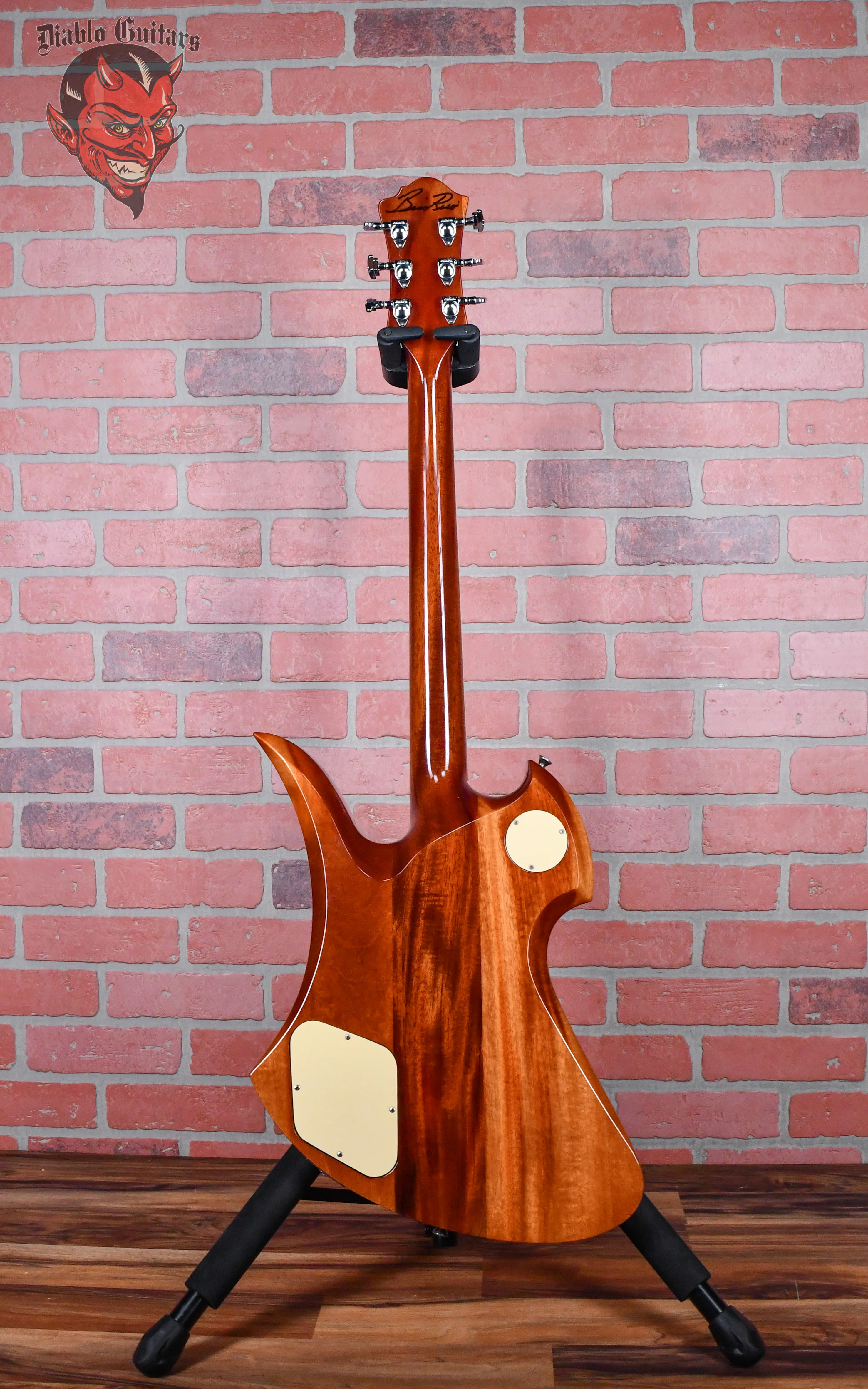 B.C. Rich USA Mockingbird Archtop Flame Maple Top in Natural Finish 2000 w/OHSC