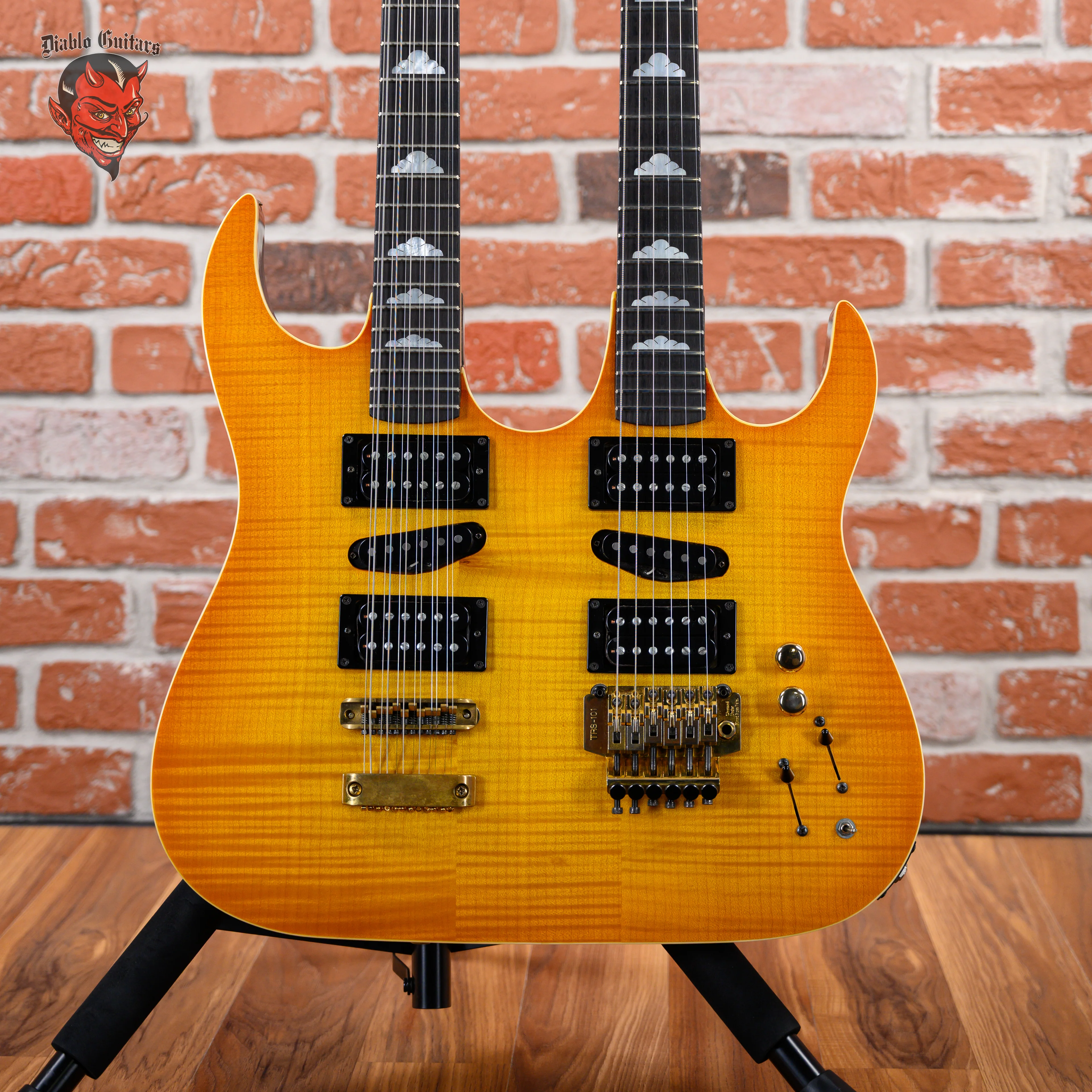 B.C. Rich Vintage 1987 Gunslinger Double Neck 6/12 with Flame Maple Top Amber Sunburst with OHSC