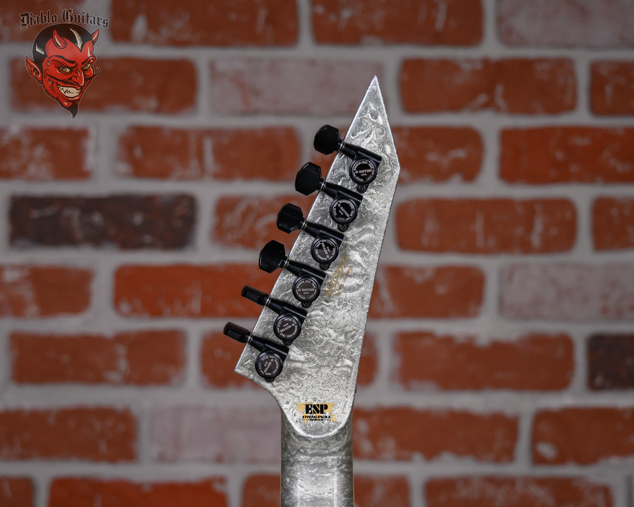 ESP Original Series Arrow FR Liquid Metal Silver 2024 w/OHSC