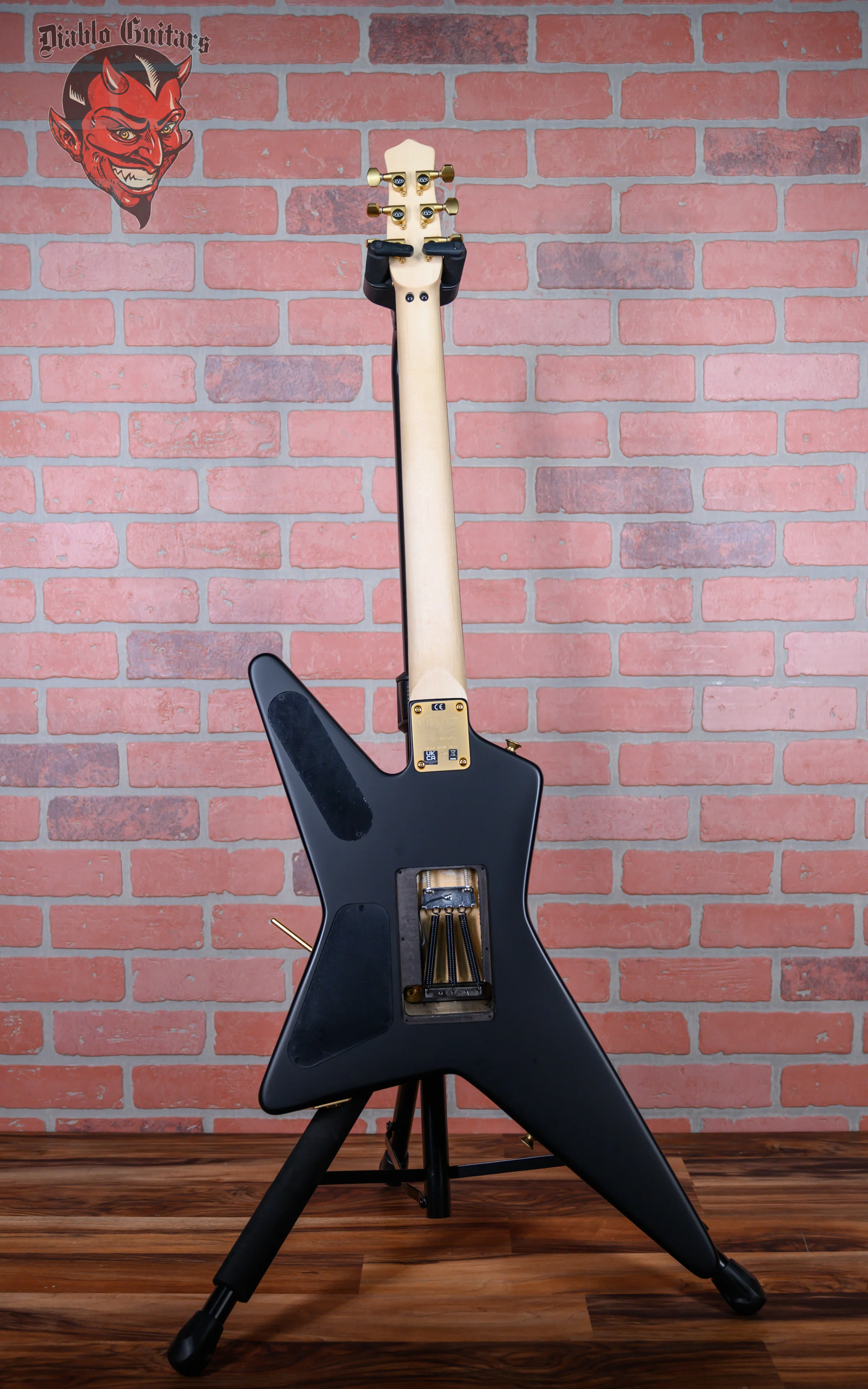 EVH Star Limited Edition Stealth Black 2023 w/Original Gigbag