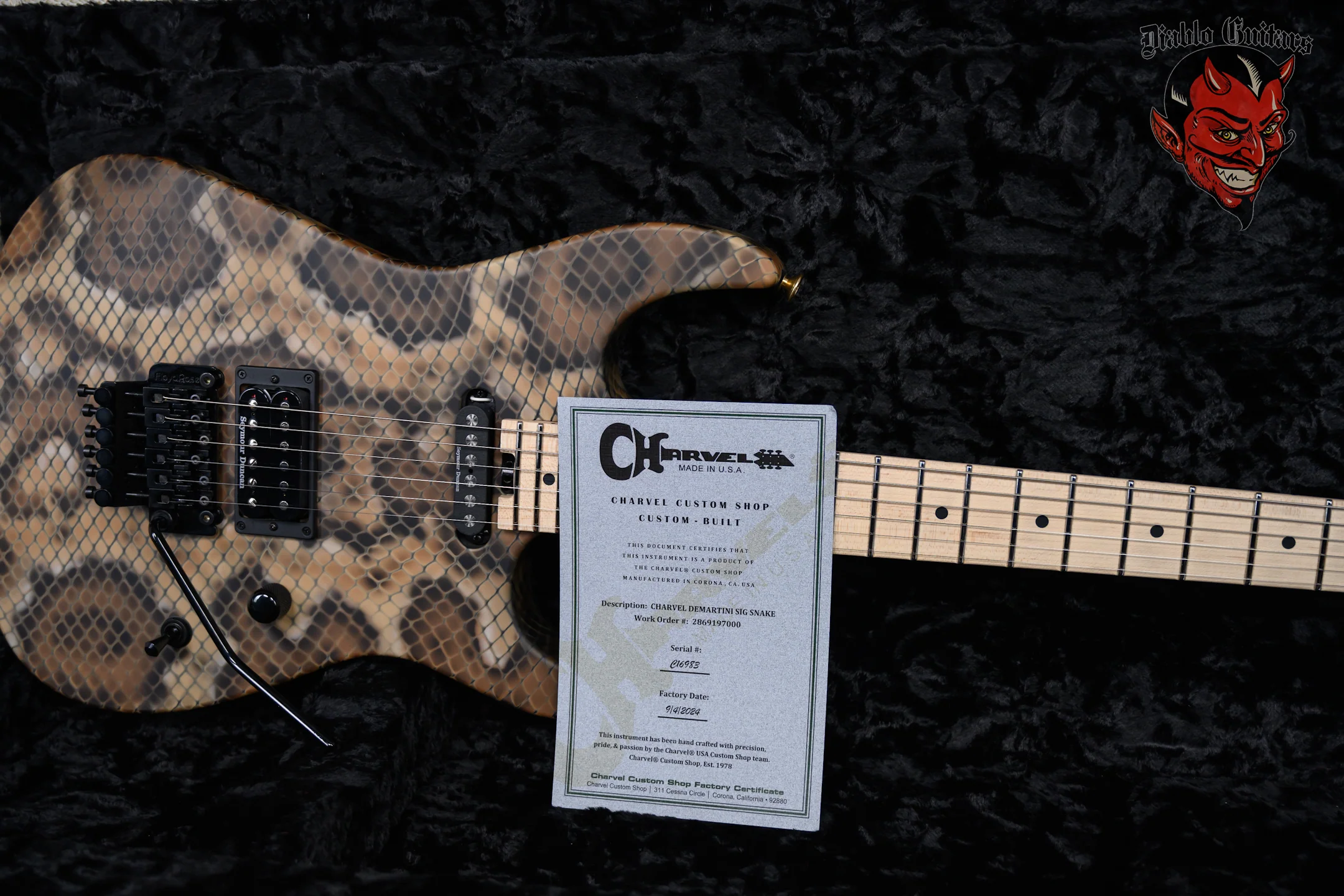 Charvel USA Custom Shop Warren DeMartini USA Signature Snakeskin Graphic 2024 w/OHSC