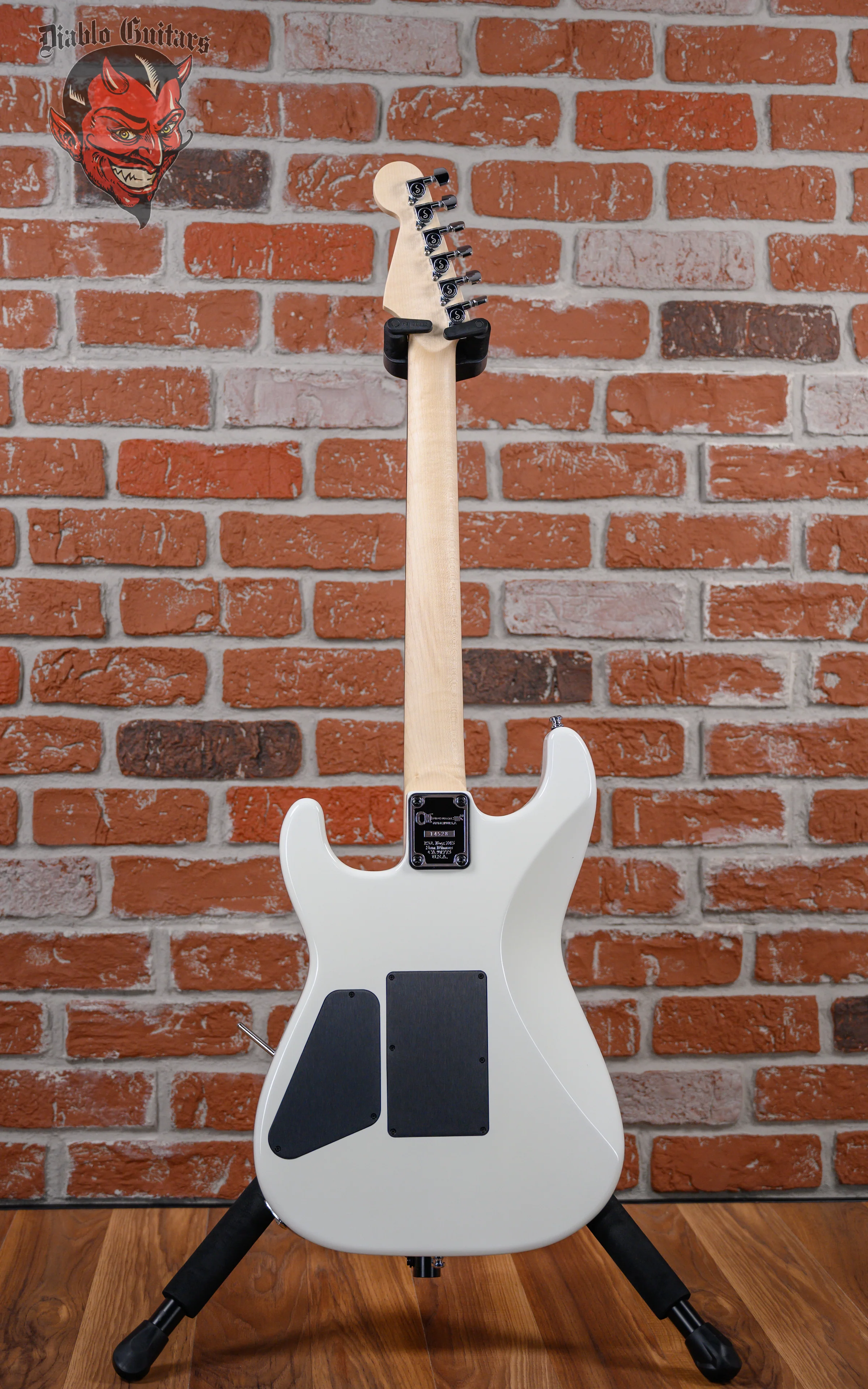 Charvel USA Custom Shop Select Limited Edition San Dimas Snowblind Snow White 2023 w/OHSC