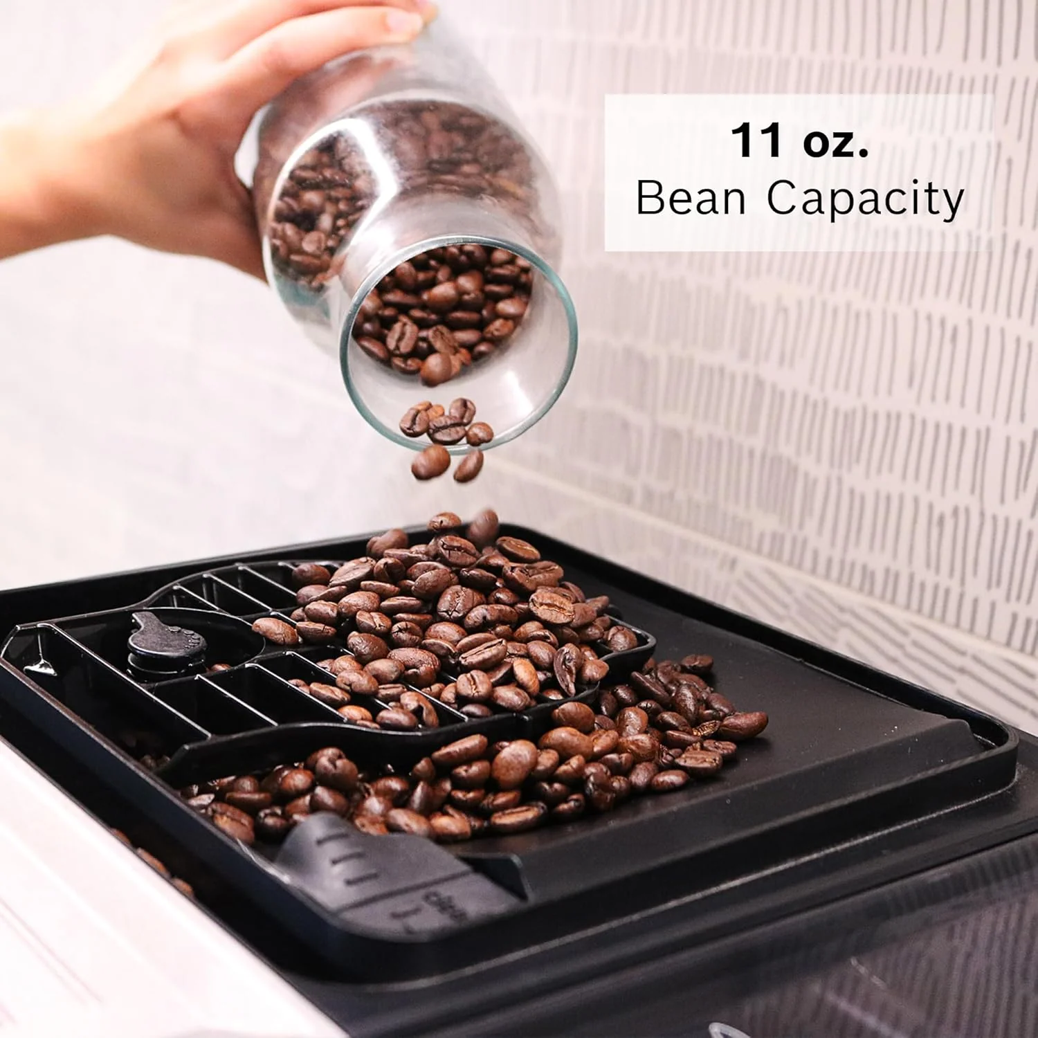 Bosch 800 Series Fully Automatic Espresso and Coffee Machine – 35 Drinks, Cold Brew, Double Cup, Milk Hose, Ceramic Grinder, Smart Features, in Black TPU60309